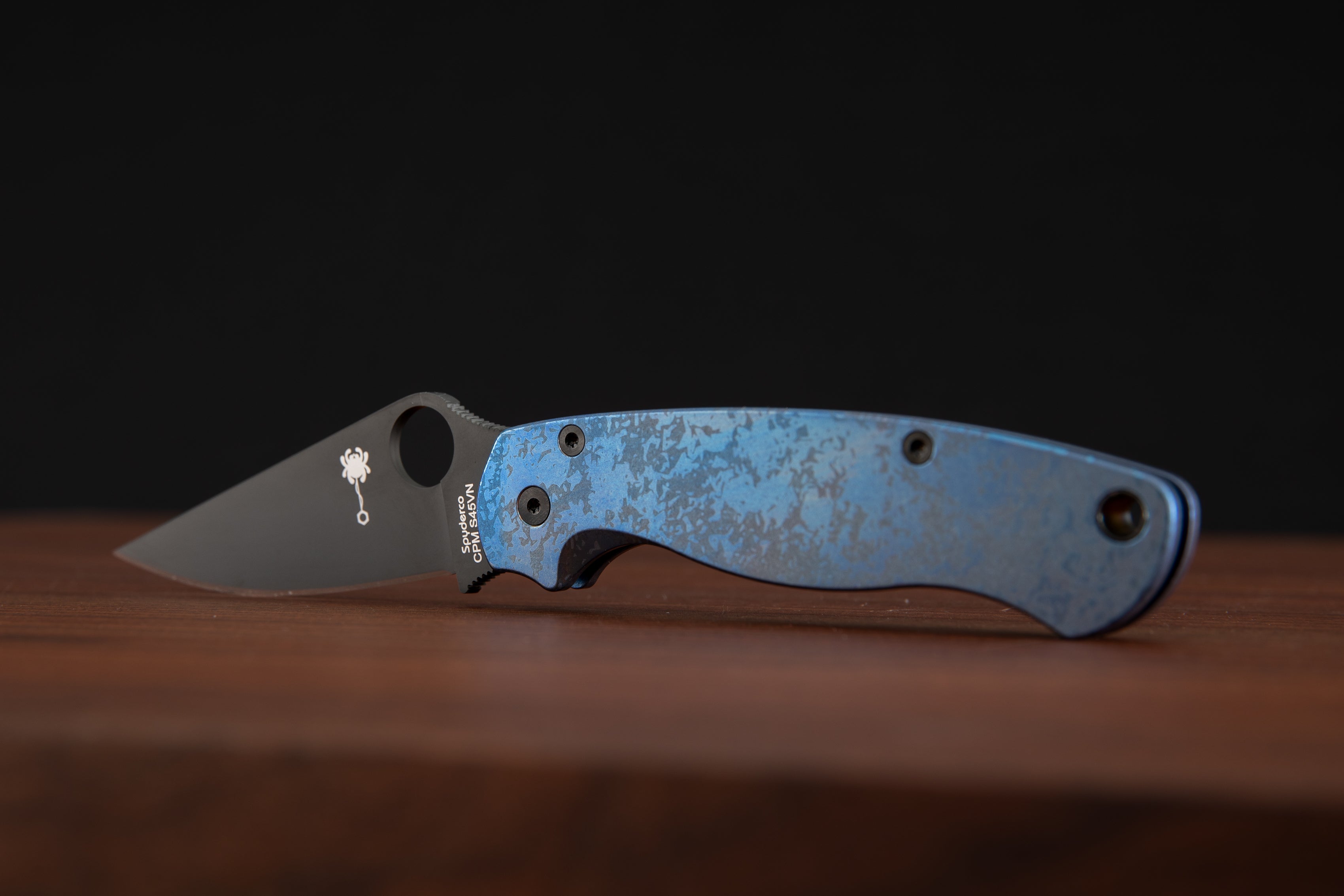 Custom Spyderco Para Military 2 Folding Knife - Premium EDC Pocket Knife for Outdoor, Camping & Survival | High-Quality Stainless Steel Blade with Ergonomic Grip