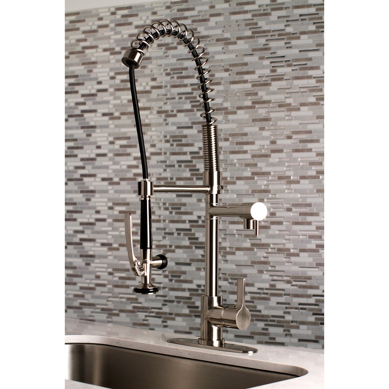 High-Quality Continental Single Handle 1-Hole Deck Mount Pre Rinse Kitchen Faucet - Perfect for Modern Kitchens & Easy Dishwashing