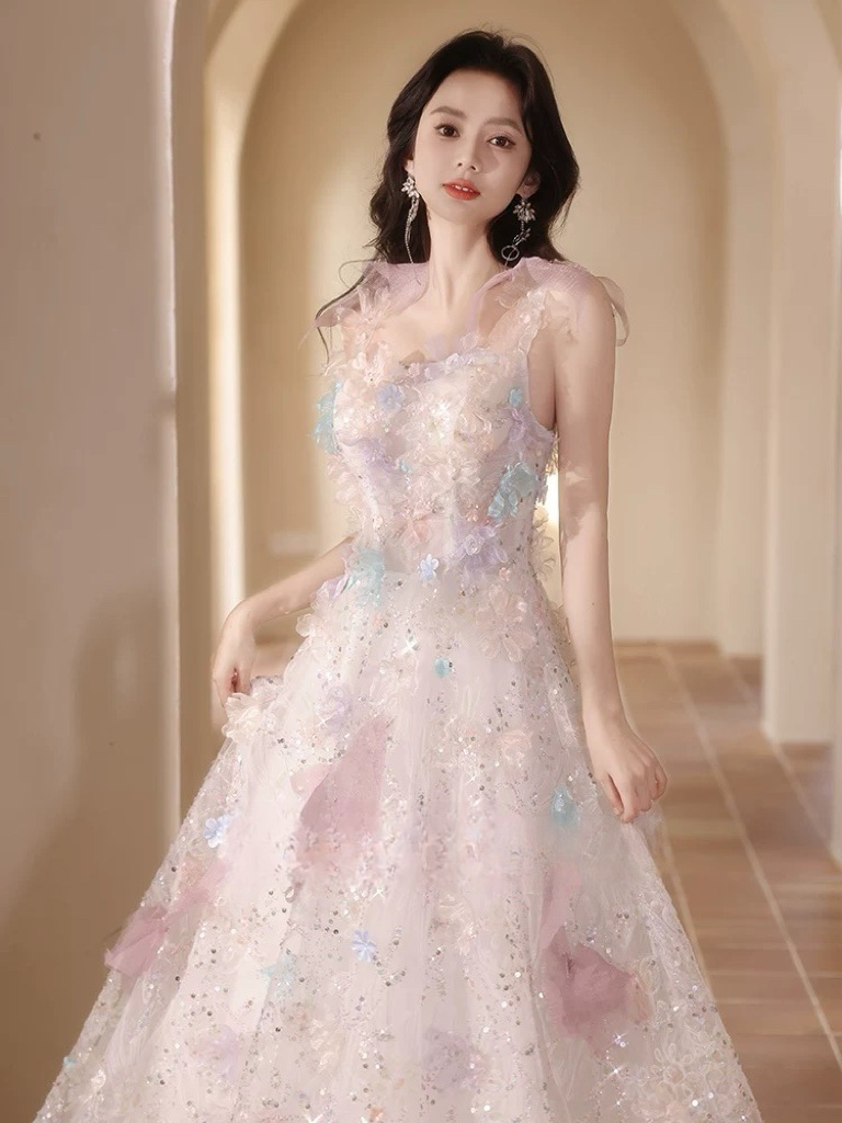 Elegant A-Line Tulle Lace Light Pink Long Prom Dress for Women - Formal Evening Gown for Homecoming, Wedding, Ball & Special Occasions