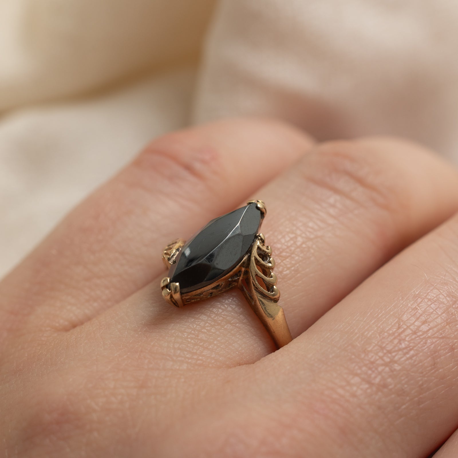 10K Gold Marquise Cut Hematite Bypass Ring - 2.20ct Genuine Stone - Size 6.5 - Elegant Wedding Band, Anniversary Gift for Her - Perfect for Evening Events & Special Occasions