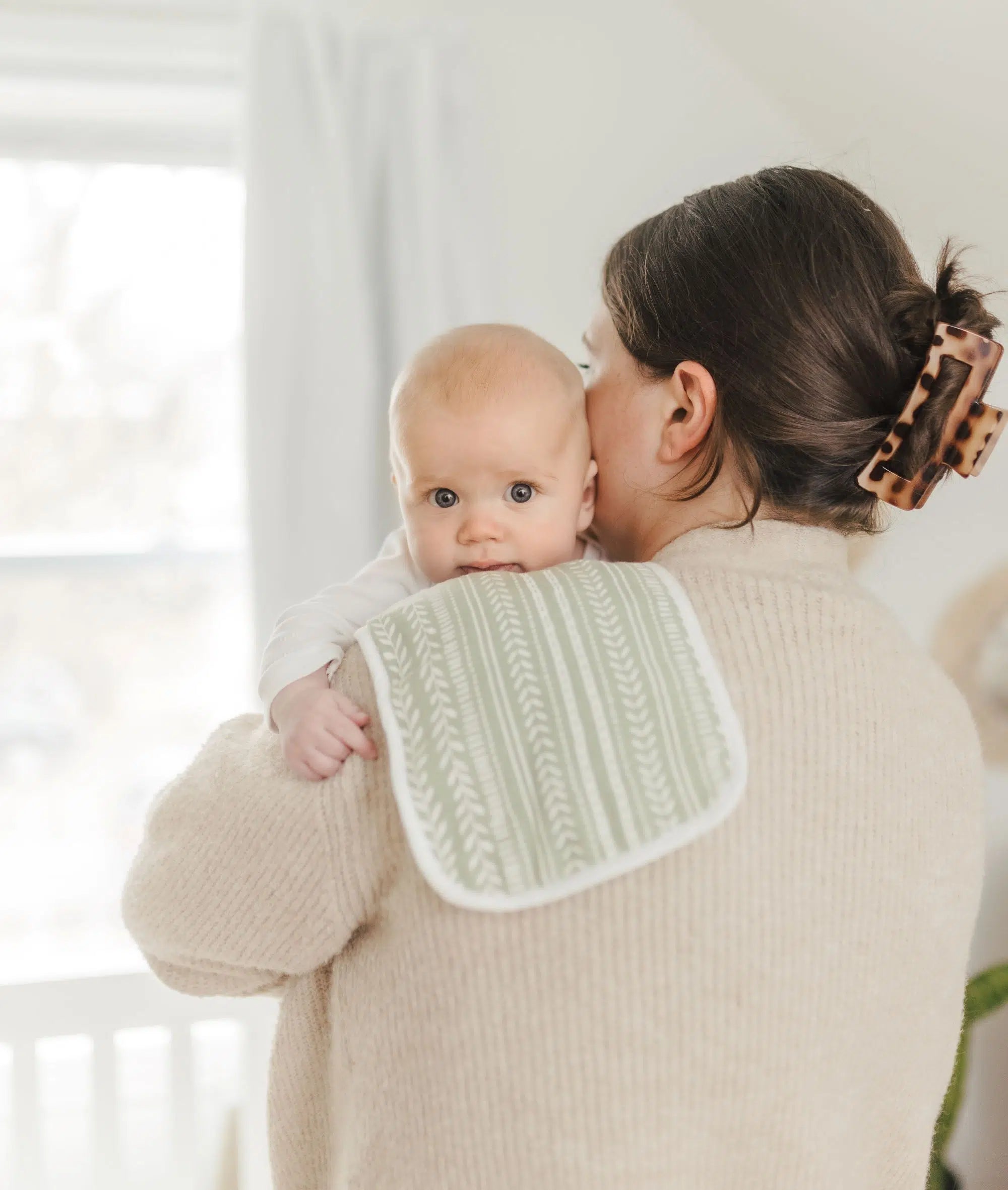 Premium 3-Piece Crane Baby Burp Cloth Set - Soft Absorbent Drool Bibs for Newborns & Infants - Perfect for Feeding, Spit-Up Protection & Gentle Skin Care
