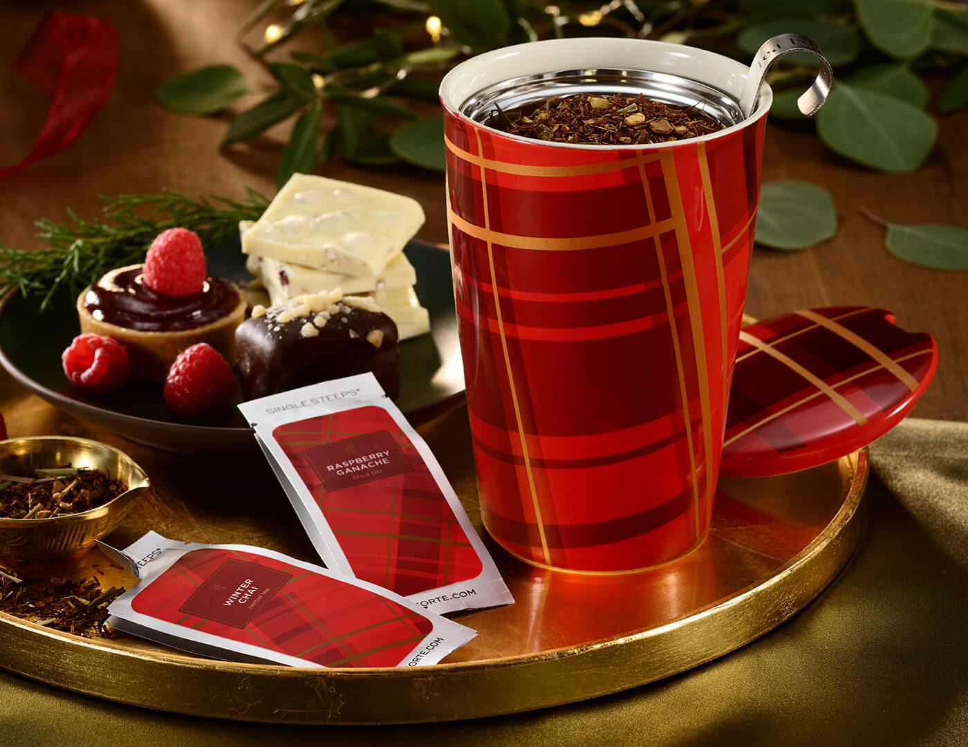 KATI® Premium Tea Infuser Steeping Cup with Red Plaid Design - Perfect for Loose Leaf Tea, Herbal Infusions & Hot Beverages at Home or Office