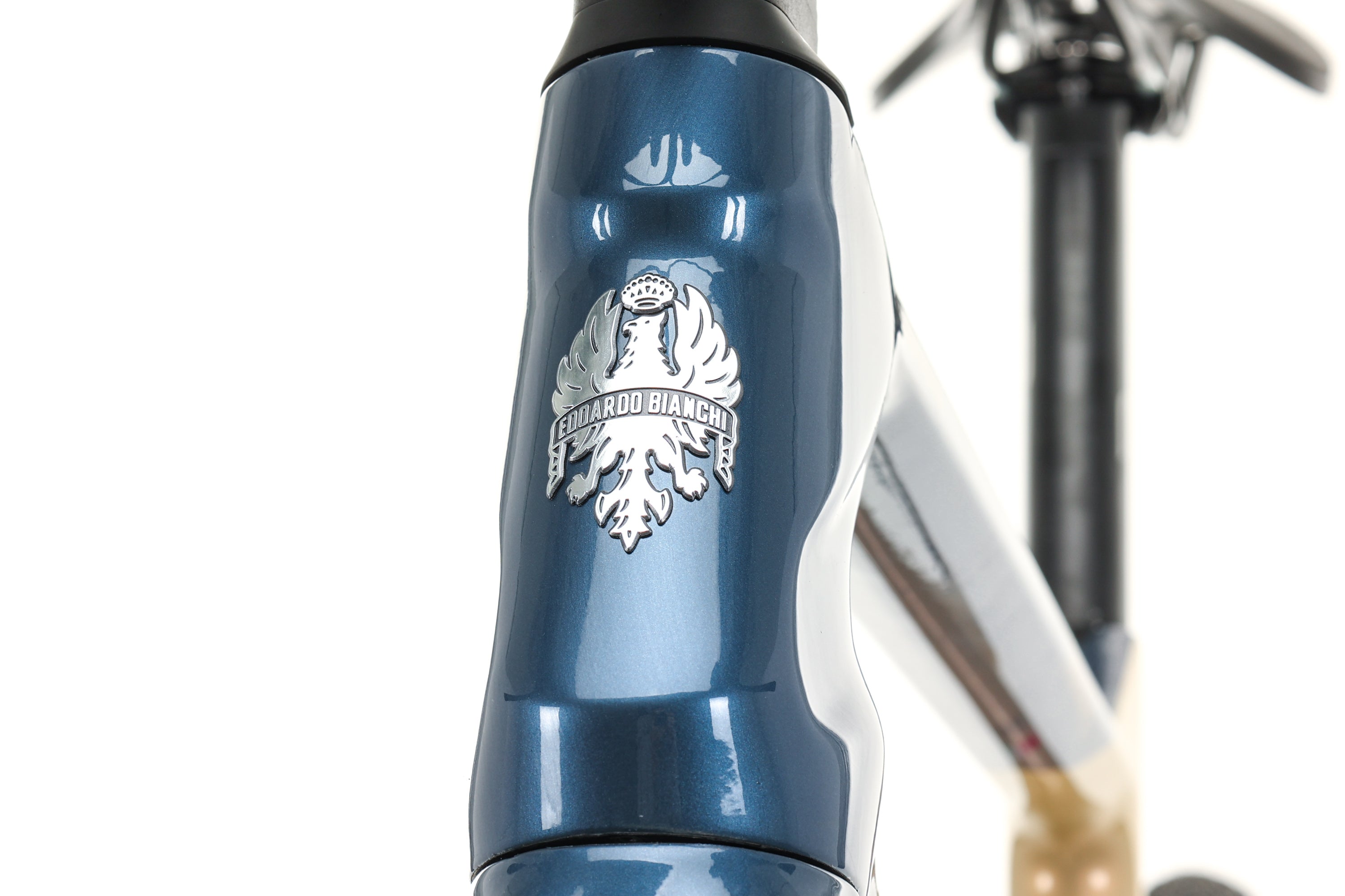 Bianchi Arcadex GRX600 Gravel Bike 2022 - Medium Size for Men & Women | Perfect for Off-Road Adventures, Commuting & Long-Distance Cycling