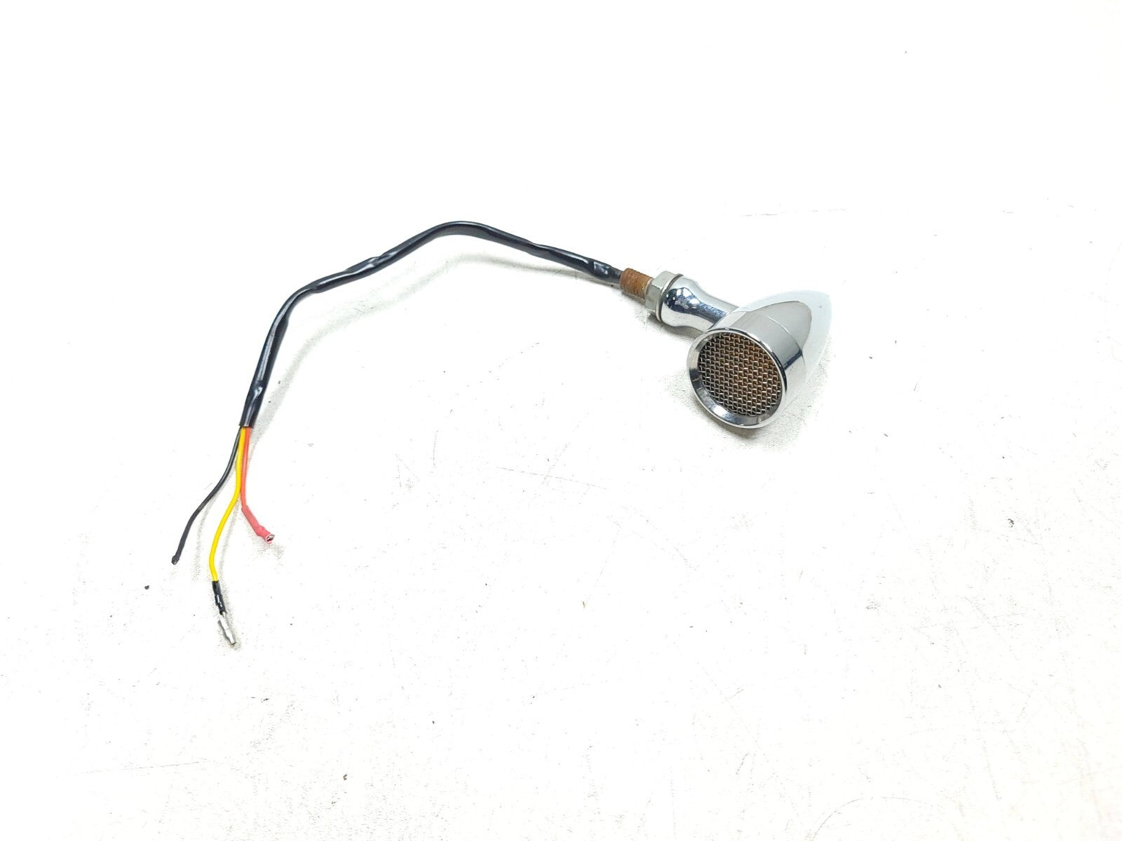 Aftermarket Suzuki Boulevard C50 VL800 Front Turn Signal Set - Left & Right for Enhanced Visibility & Safety - Perfect for Motorcycle Upgrades & Customization