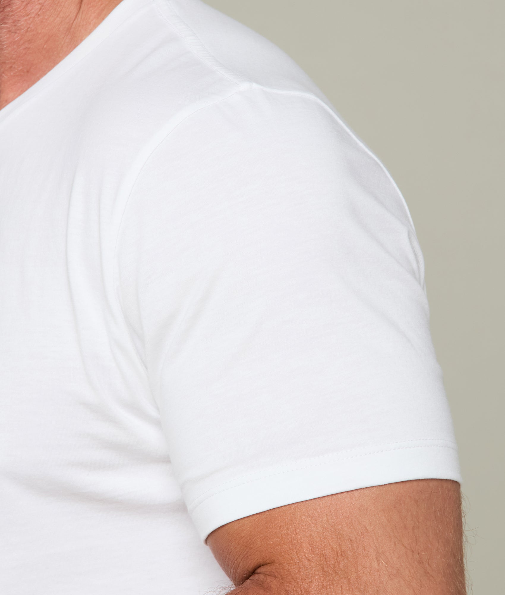 Lucchese Men's Classic Crew Neck T-Shirt - Soft Cotton White Tee for Casual Wear & Everyday Comfort | Perfect for Outdoors, Work, and Relaxing