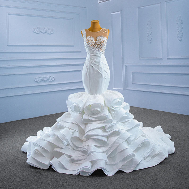 Elegant Crystal Mermaid Wedding Dress with Pearl Embellishments & Lace Detailing - Luxury Satin Sleeves for Brides - Perfect for Beach Weddings, Vow Renewals & Romantic Photoshoots