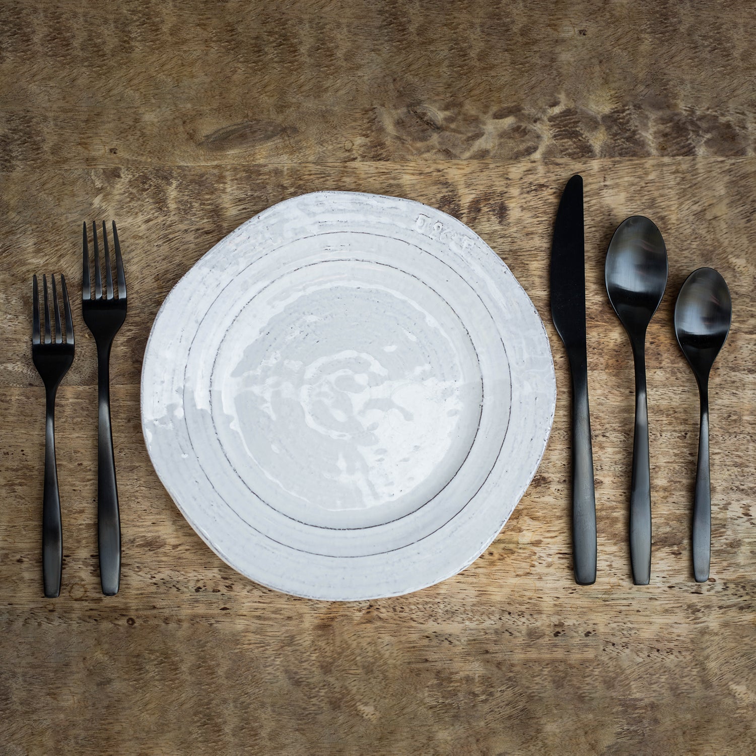Averie Black Satin 20-Piece Flatware Set - Elegant Stainless Steel Cutlery Set for Dining, Kitchen, and Entertaining - Perfect for Dinner Parties, Weddings, and Everyday Use