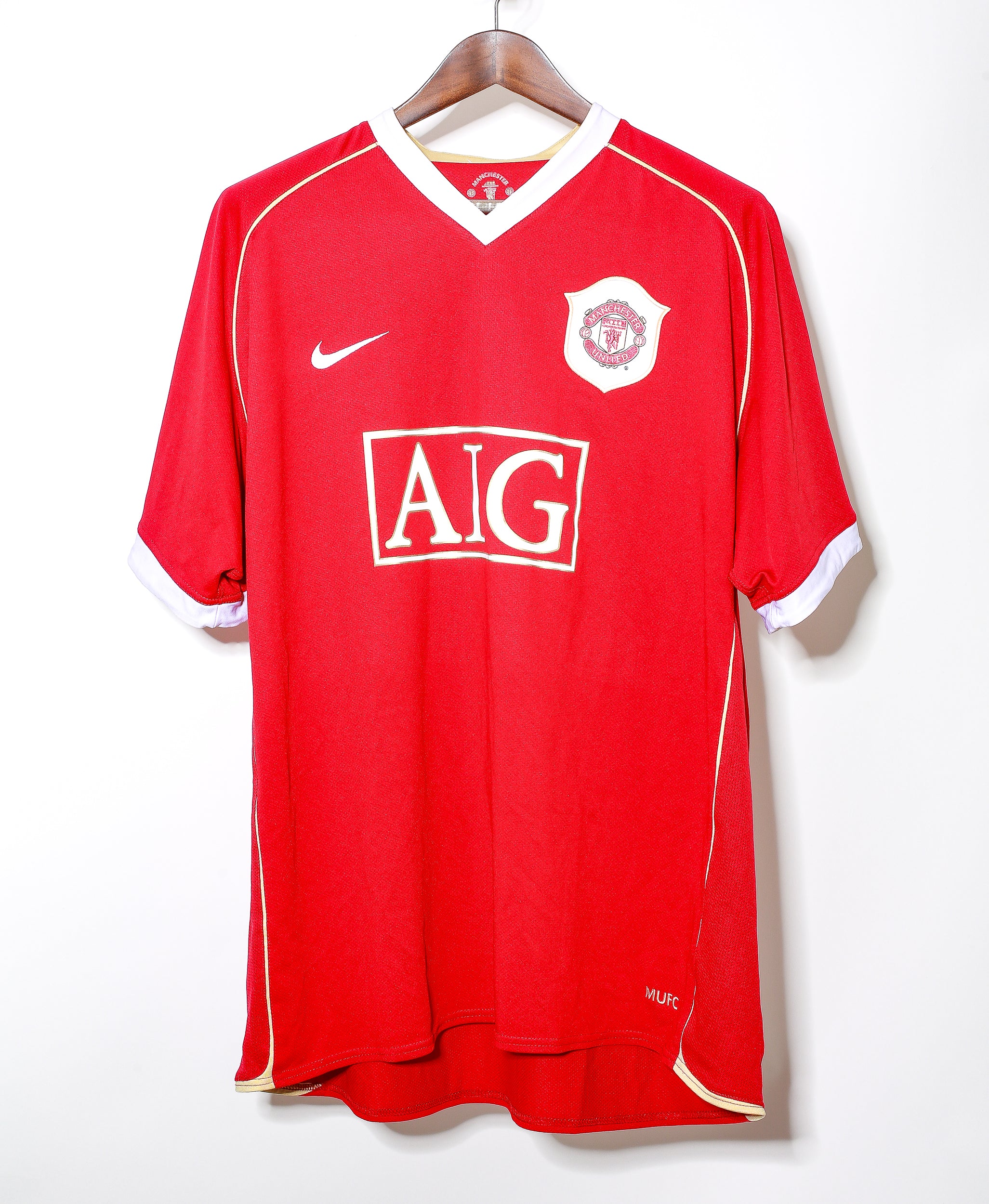 2006-2007 Manchester United #7 Cristiano Ronaldo Jersey XXL - Authentic Soccer Uniform for Fans & Collectors - Perfect for Match Days, Cosplay & Sports Memorabilia Display
