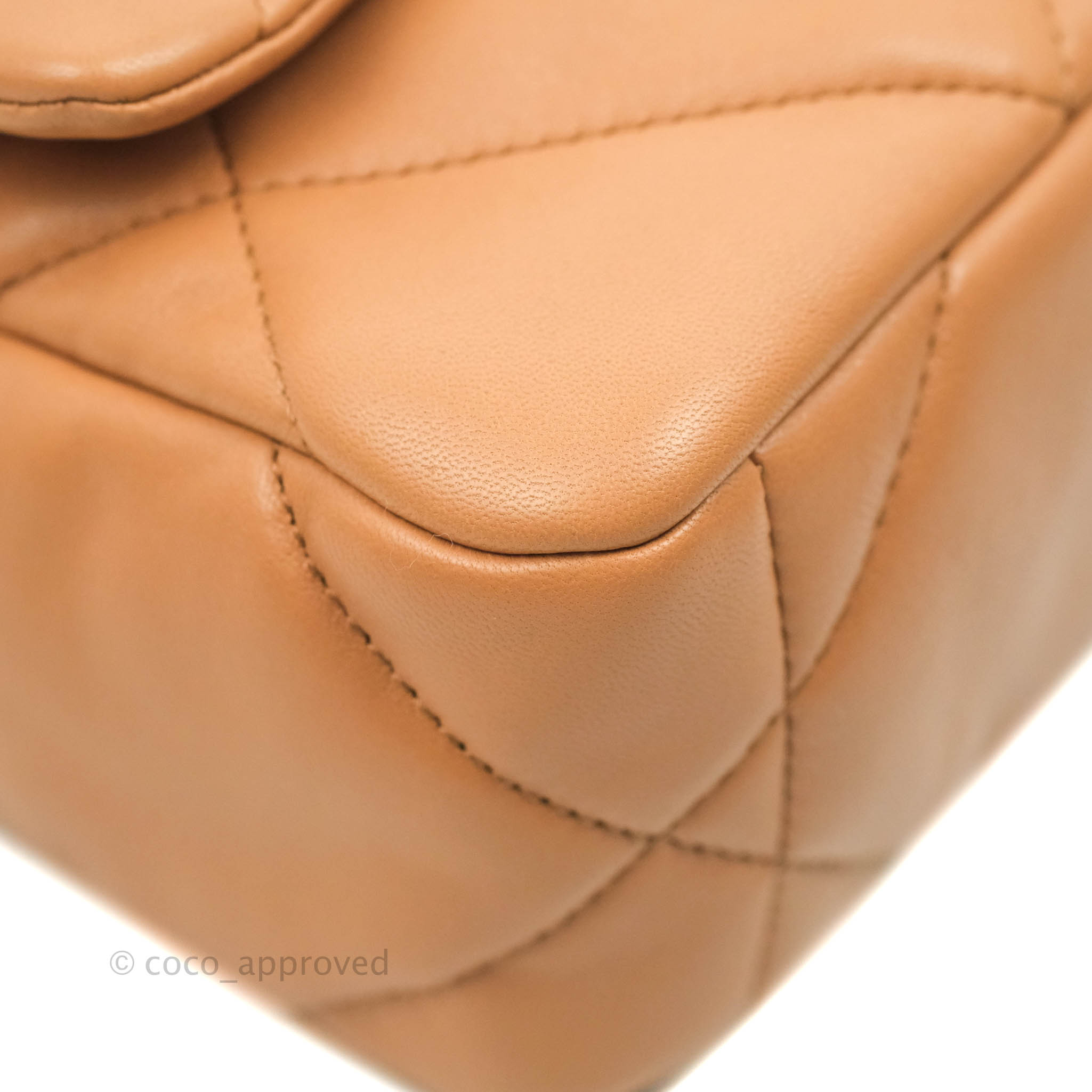 Chanel 19 Small Handbag in Caramel Dark Beige Lambskin Leather with Mixed Hardware 21K - Luxury Crossbody Bag for Women, Perfect for Date Night & Special Occasions