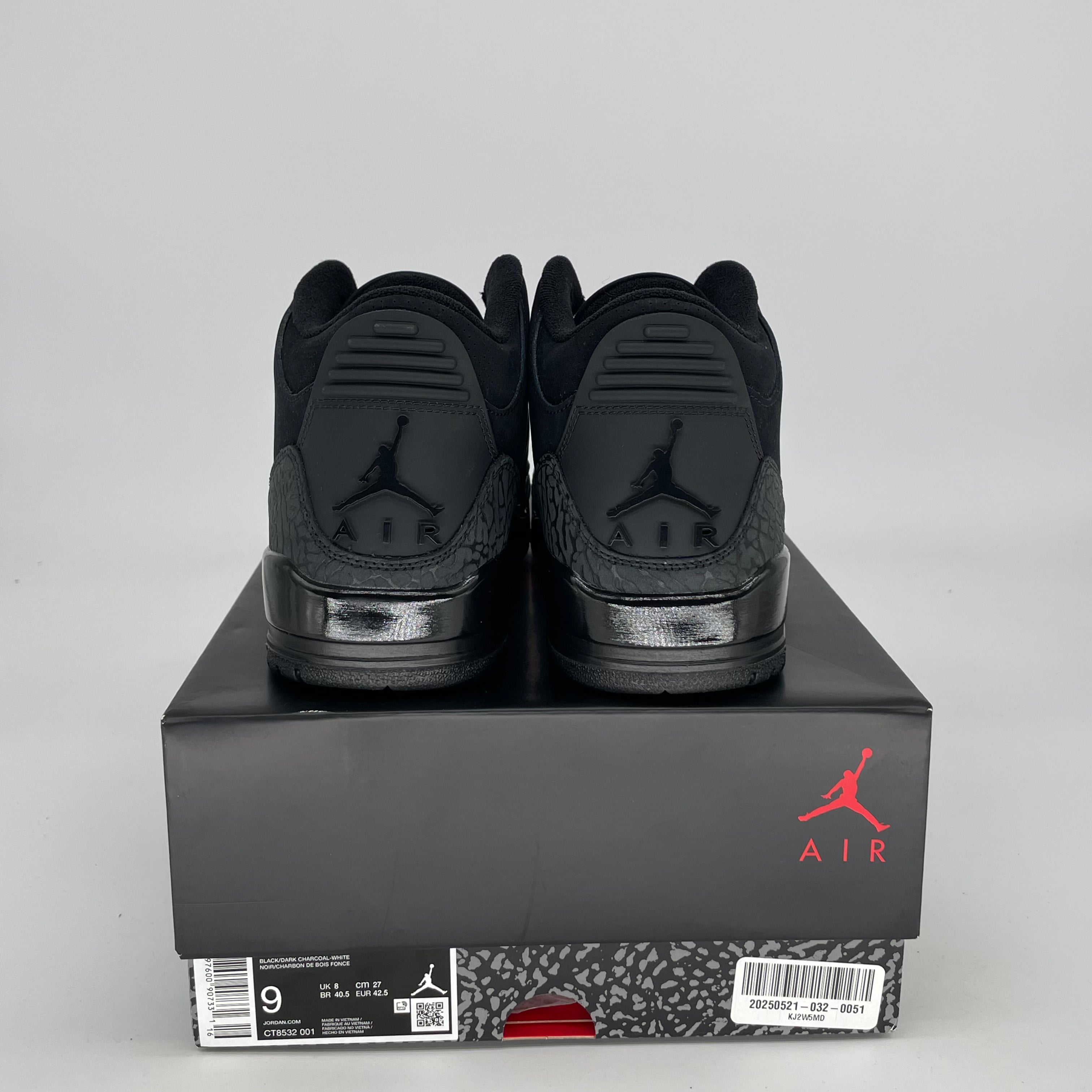 AIR JORDAN 3 BLACK CAT Men's/Women's Basketball Shoes Size 9/10.5W - Style Code CT8532 001 | Perfect for Streetwear, Sneaker Collecting & Basketball Games