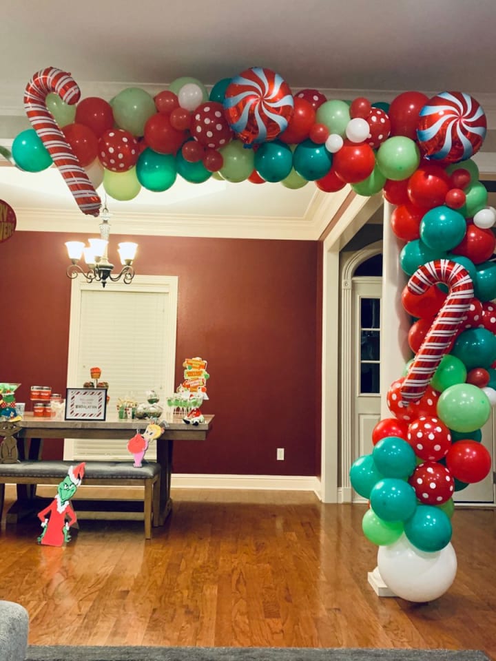 Christmas Candy Frame Arch - Holiday Candy Display for Christmas Decorations, Parties & Festive Events | Perfect for Home, Office & Store Decor