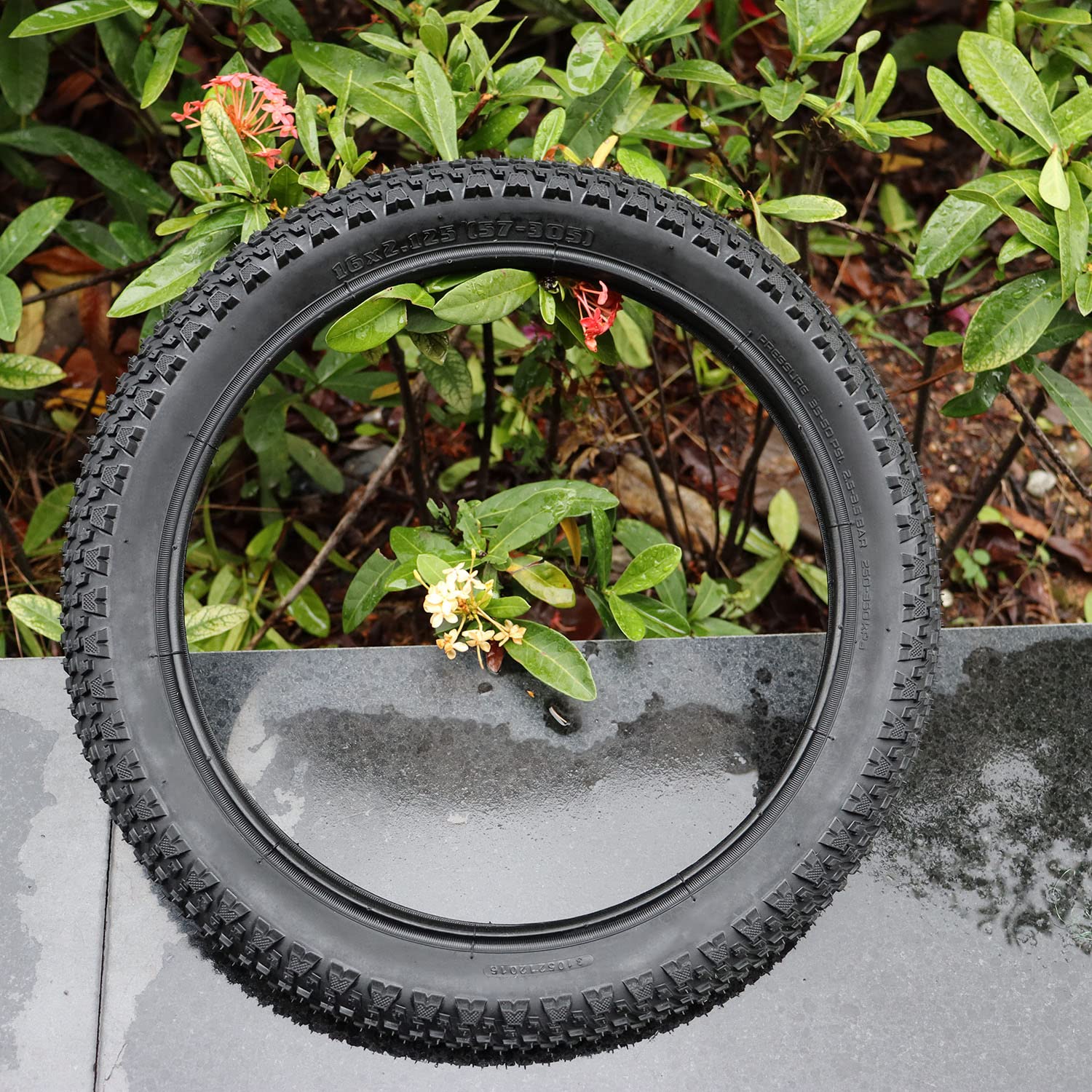 16 Inch BMX Bike Tire 16x2.125 (57-305) - Durable Bicycle Replacement Tyres for BMX, Folding & Road Bikes - Perfect for Stunt Riding, Commuting & Urban Cycling
