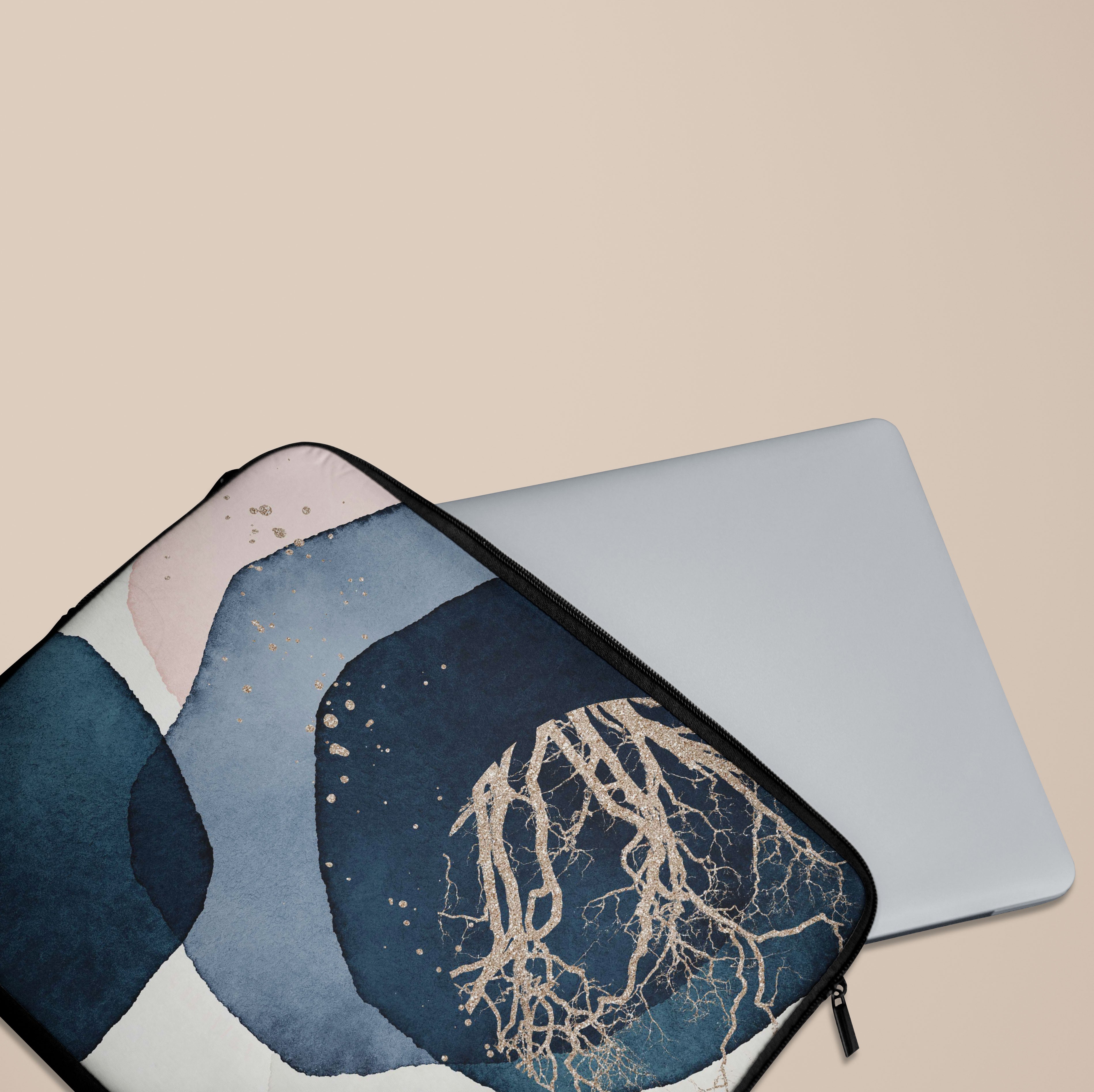 Premium Waterproof Laptop Sleeve for MacBook Air/Pro - Shockproof & Scratch-Resistant Protective Case - Perfect for Travel, Office & School (13-15.6 Inch)