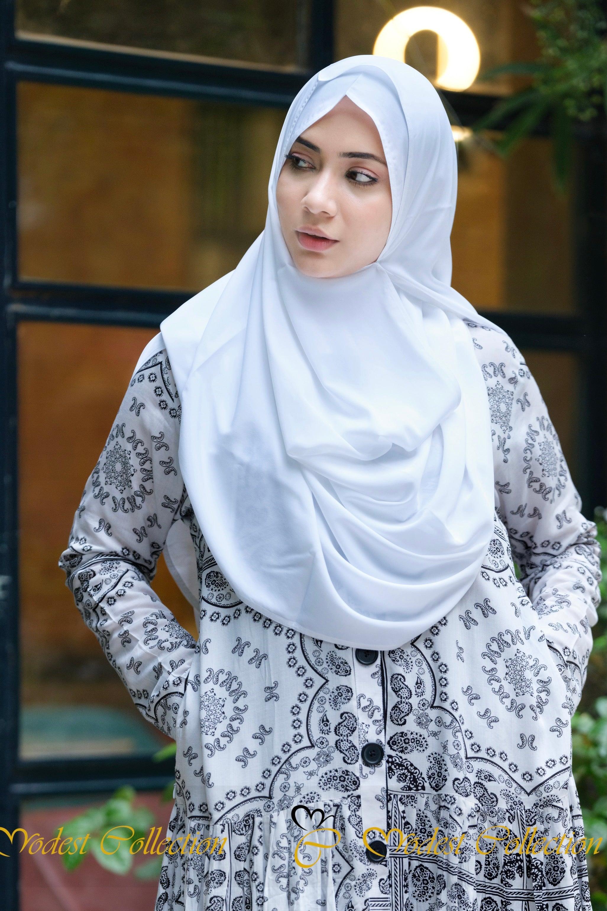 Instant Hijab Scarf - White Muslim Head Covering for Women - Perfect for Prayer, Modest Fashion & Everyday Wear