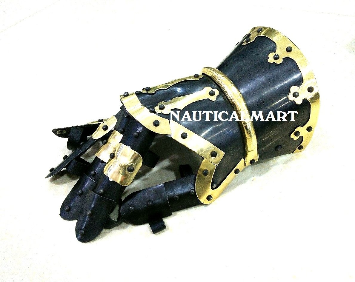 Medieval Black Brass Gauntlet Knight Mitten Iron Gloves - Authentic Renaissance Armor for LARP, Cosplay & Historical Reenactment - Perfect for Costume Parties, Theater Performances & Medieval Fairs