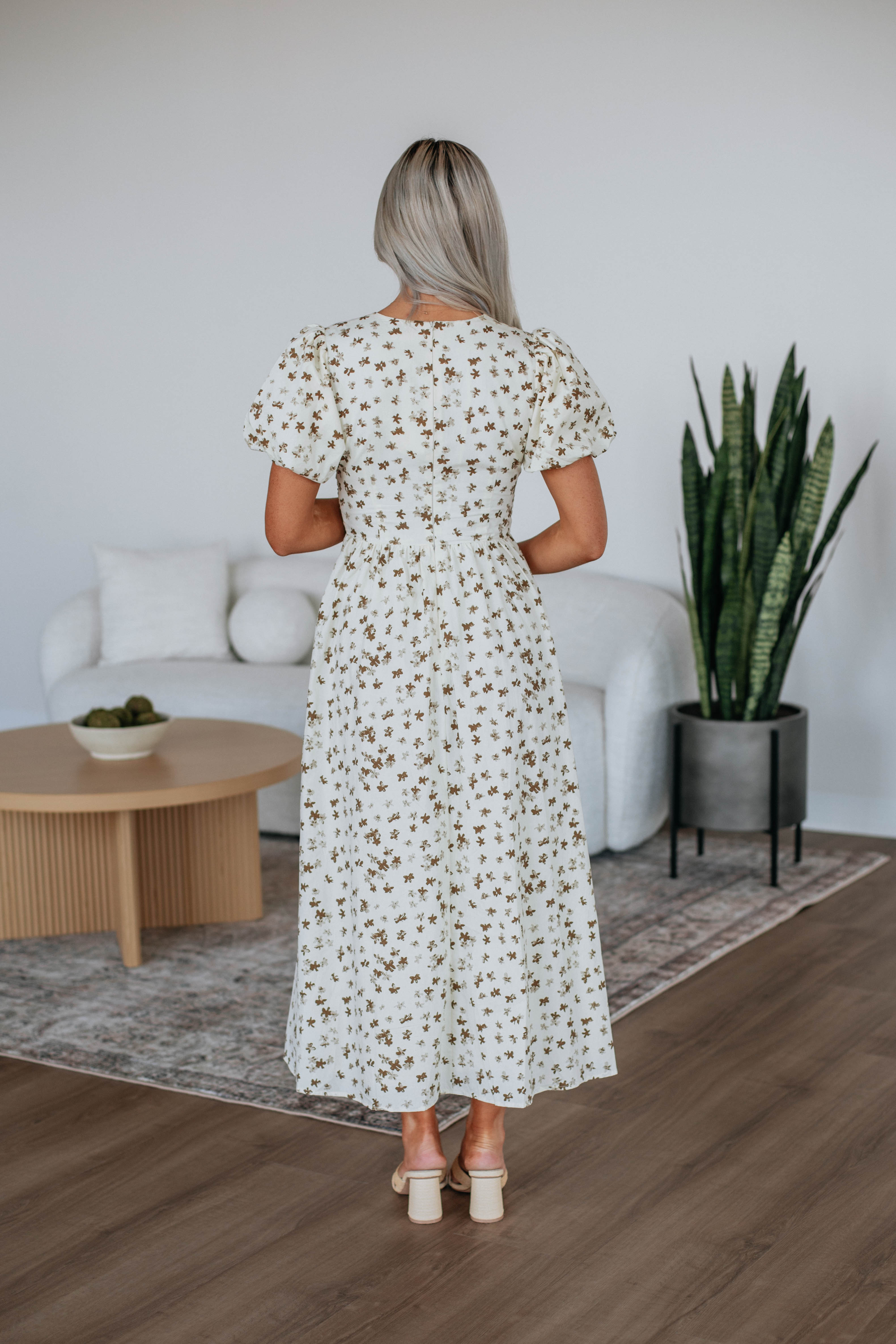 Ciana Floral Print Summer Dress for Women - Elegant Flowy Maxi Dress with V-Neck & Ruffle Sleeves - Perfect for Beach Vacations, Weddings & Date Nights