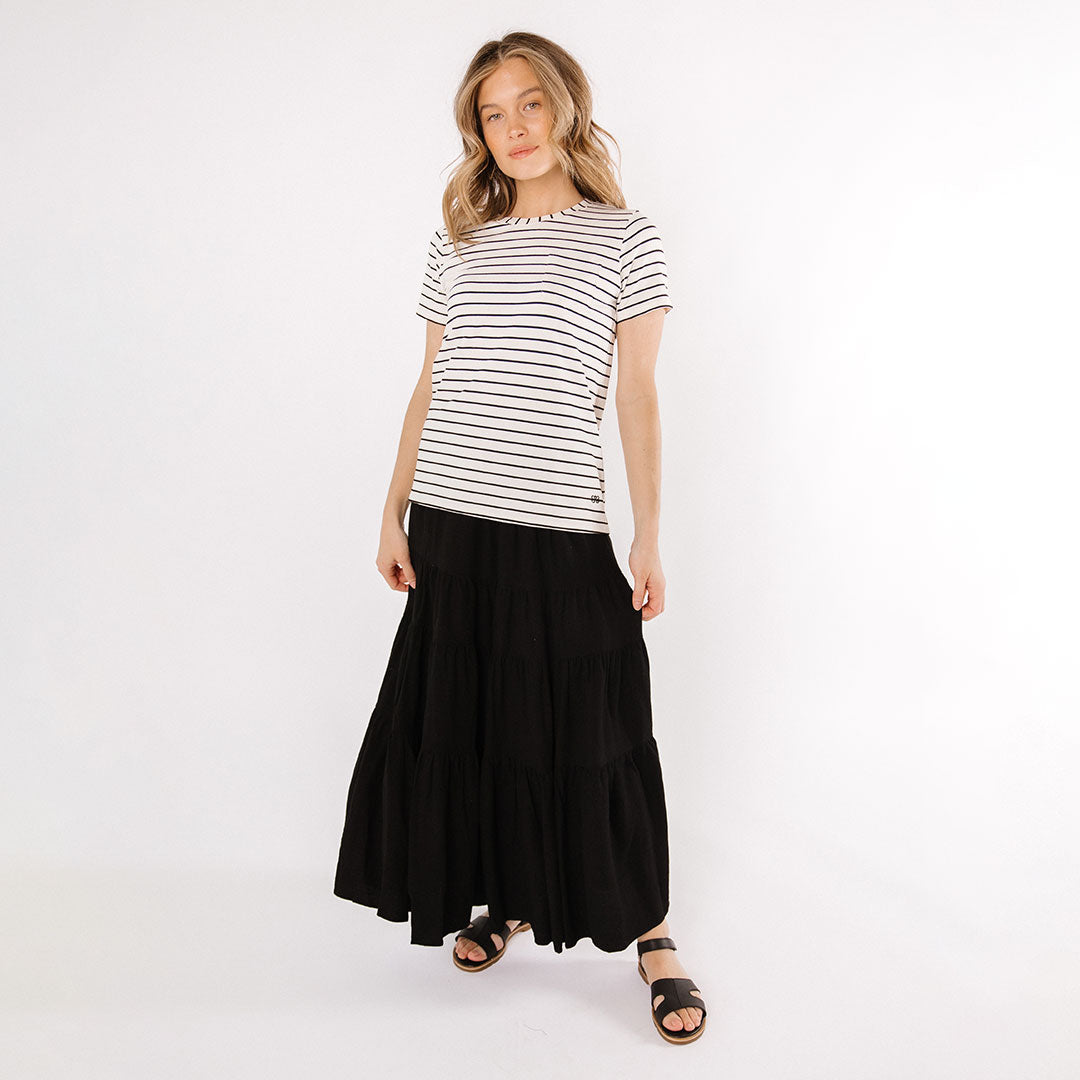 Premium Black Venice Stripe Basic Tee for Men & Women | Soft Cotton Crew Neck T-Shirt | Casual Wear, Layering & Everyday Outfits