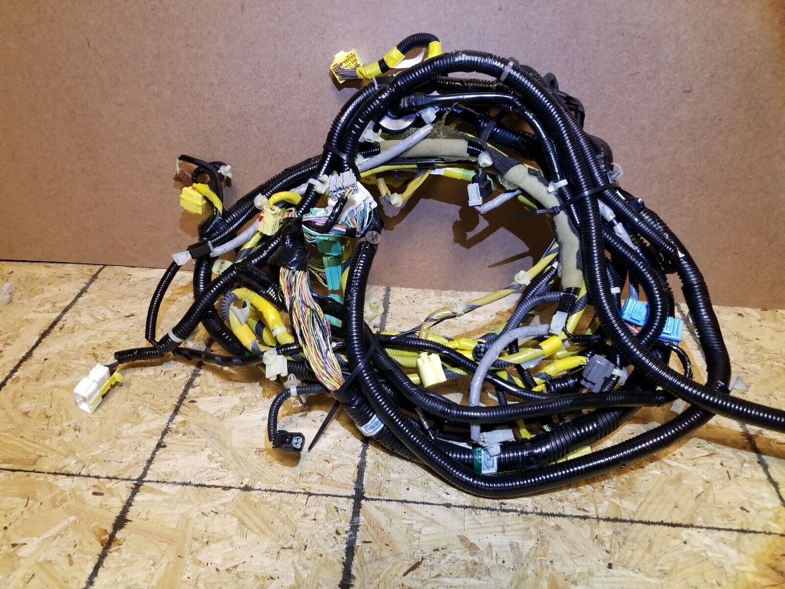 2004-2008 Acura TL OEM Interior Body Wire Harness - Compatible with 04 05 06 07 08 Models | Perfect for Electrical Repairs & Upgrades