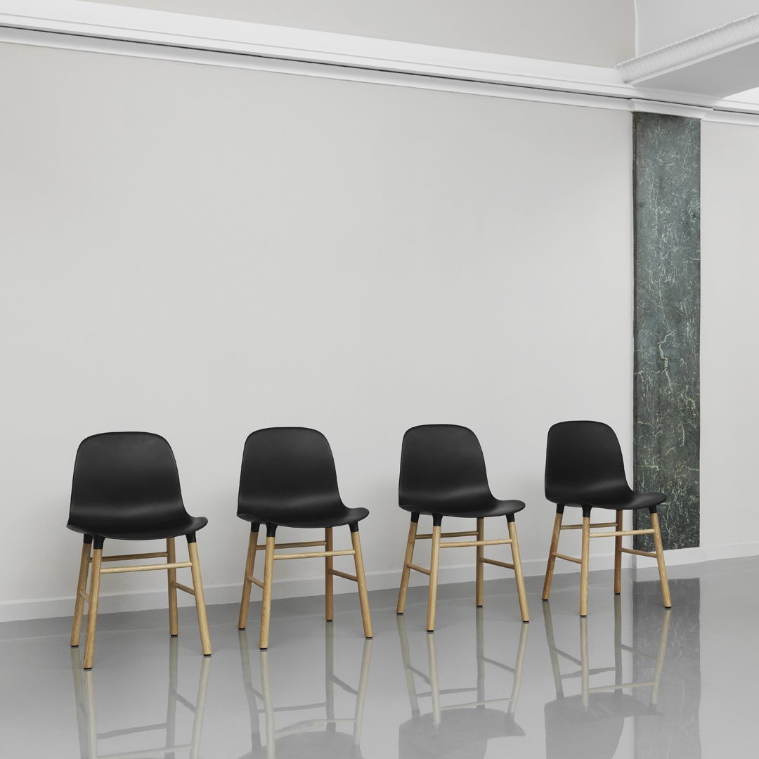 Modern Form Chair with Sturdy Wooden Legs - Perfect for Dining Room, Office, or Living Room Decor