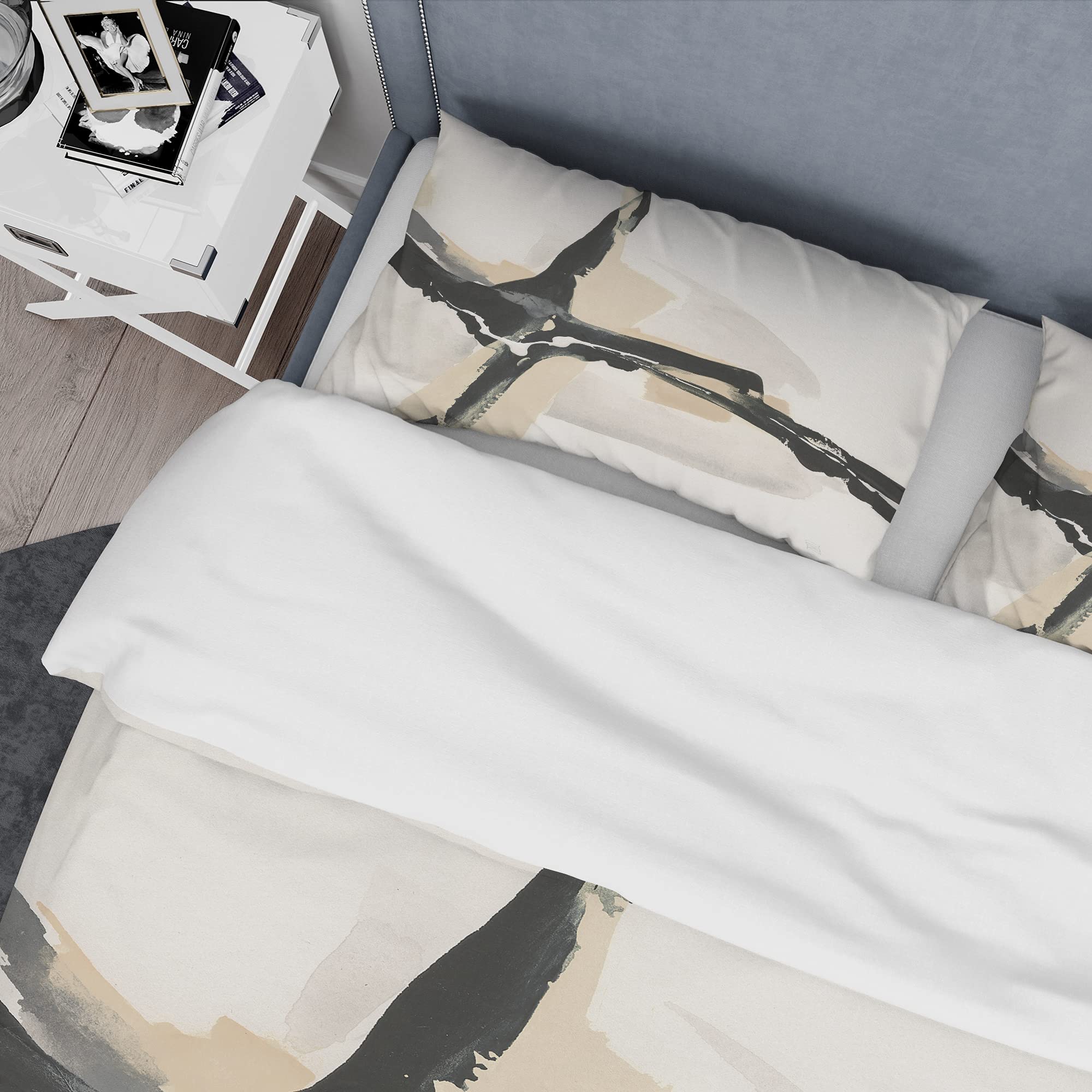 Creamy Tan Form II Modern & Contemporary Duvet Cover Set - Queen Size Black Abstract Bedding (3-Piece) | All-Season Luxury Bedding for Master Bedroom & Guest Room Decor