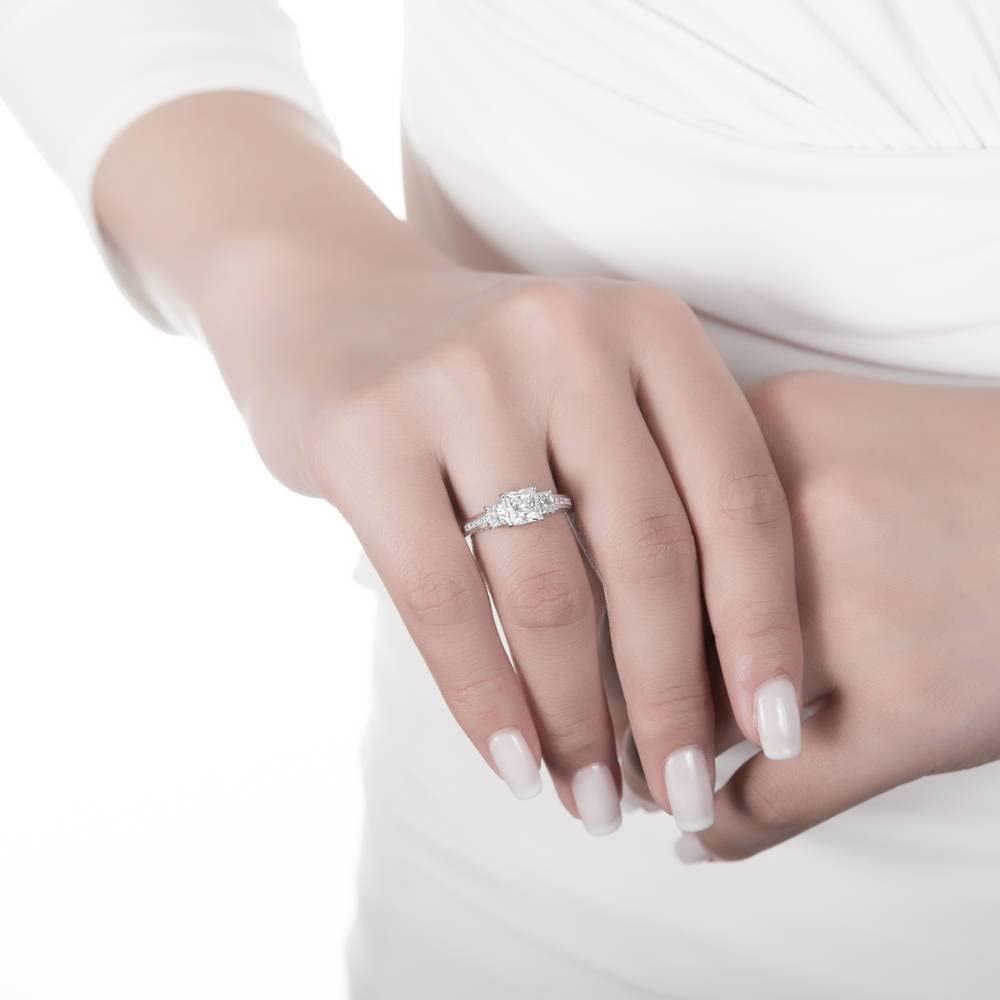 BERRICLE Sterling Silver 3-Stone Princess Cut Cubic Zirconia Wedding Engagement Ring for Women - 1.6 Carat CZ Promise Ring, Rhodium Plated, Size 4-10 - Perfect for Proposals, Anniversaries & Special Occasions