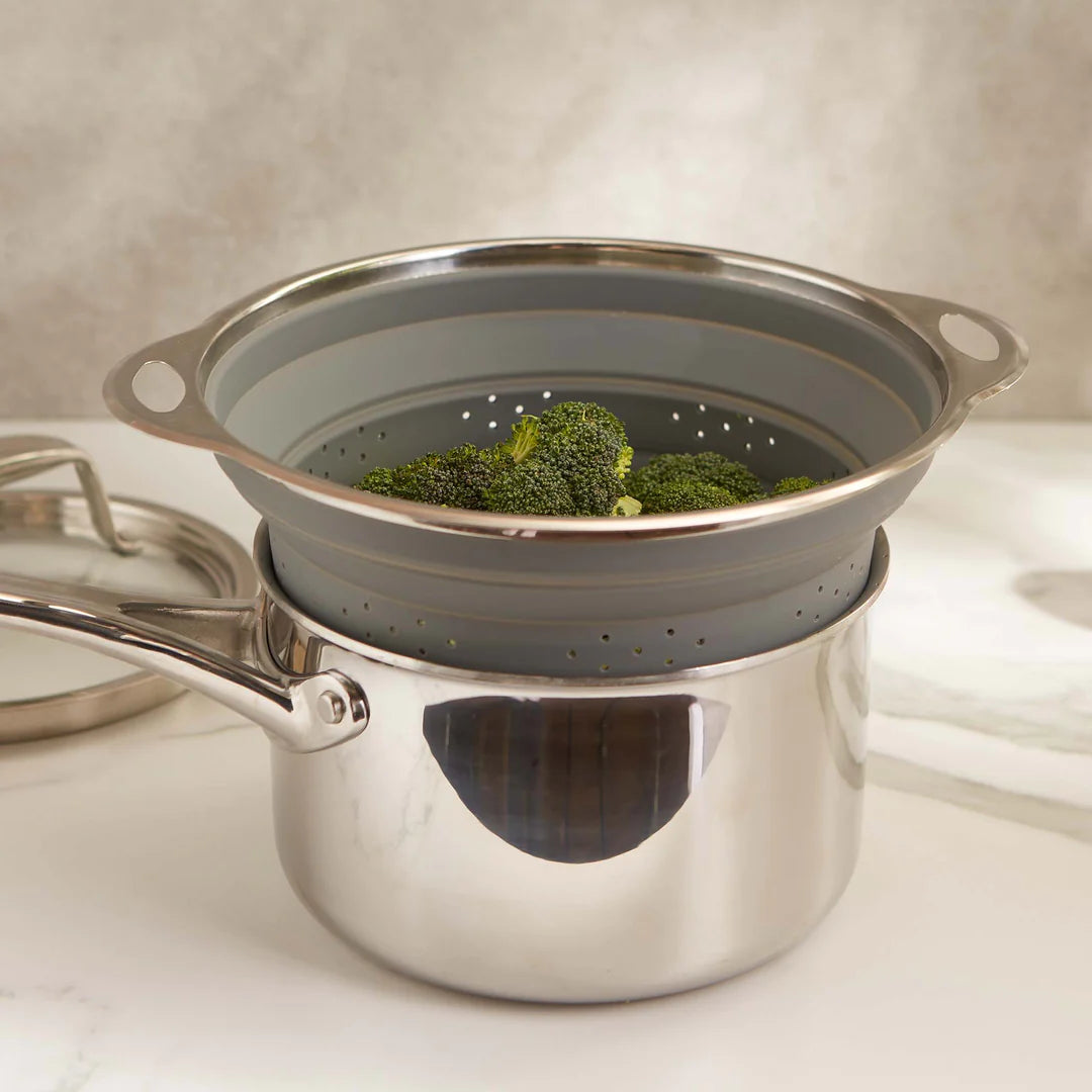Premium Collapsible Silicone Colander - Space Saving Expandable Strainer for Pasta, Vegetables & Fruits - Perfect for Camping, RV & Small Kitchens