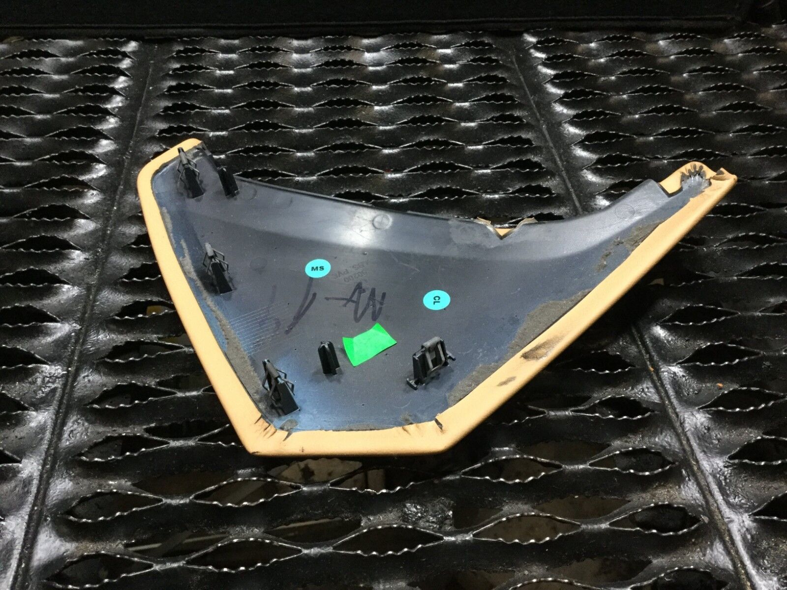 2003-2009 Porsche Cayenne Left Driver Side Dashboard End Cap Cover 7L5858111C OEM - Perfect for Interior Repair & Restoration