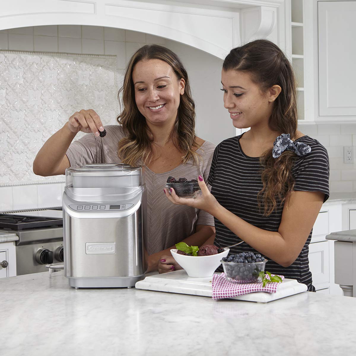 Cuisinart ICE-70C 2-Quart Ice Cream Maker Machine for Frozen Yogurt, Gelato & Sorbet with LCD Screen & Timer - Perfect for Home Desserts, Parties & Summer Treats (Silver)