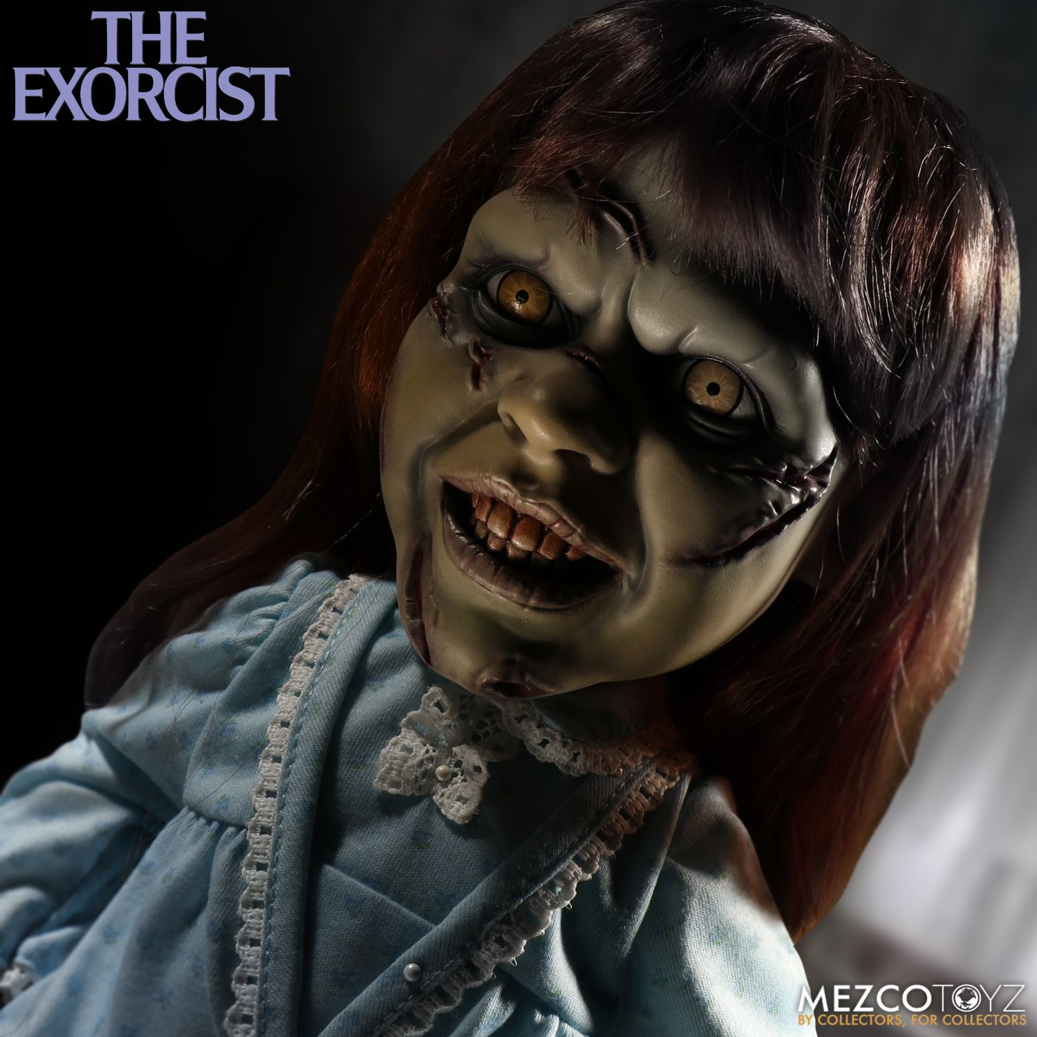 Mezco Toyz The Exorcist Mega Scale 15