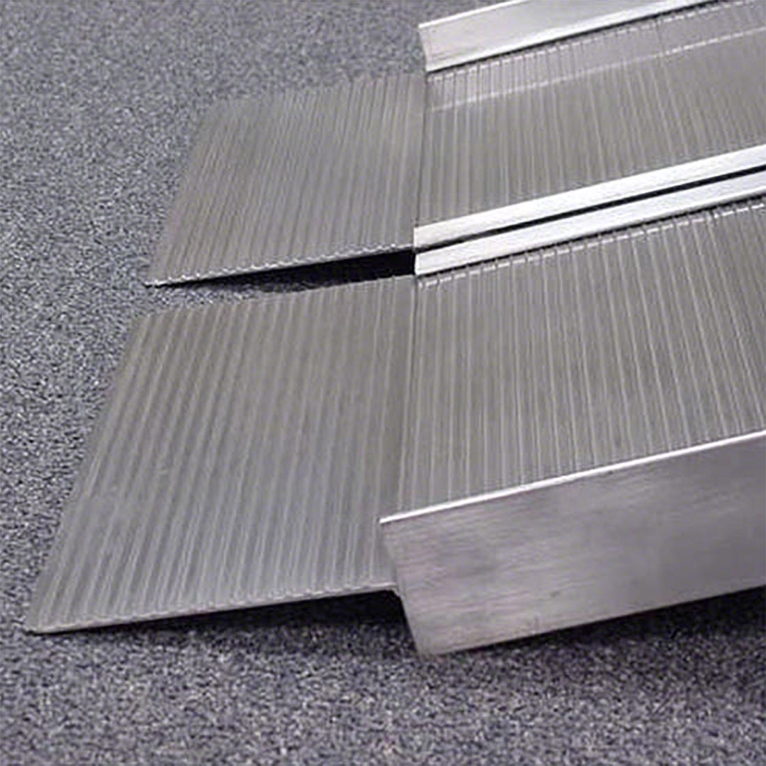 Premium Single Fold Signature Ramps for Suitcases - Lightweight & Durable Travel Accessories - Perfect for Airports, Hotels, and Smooth Mobility
