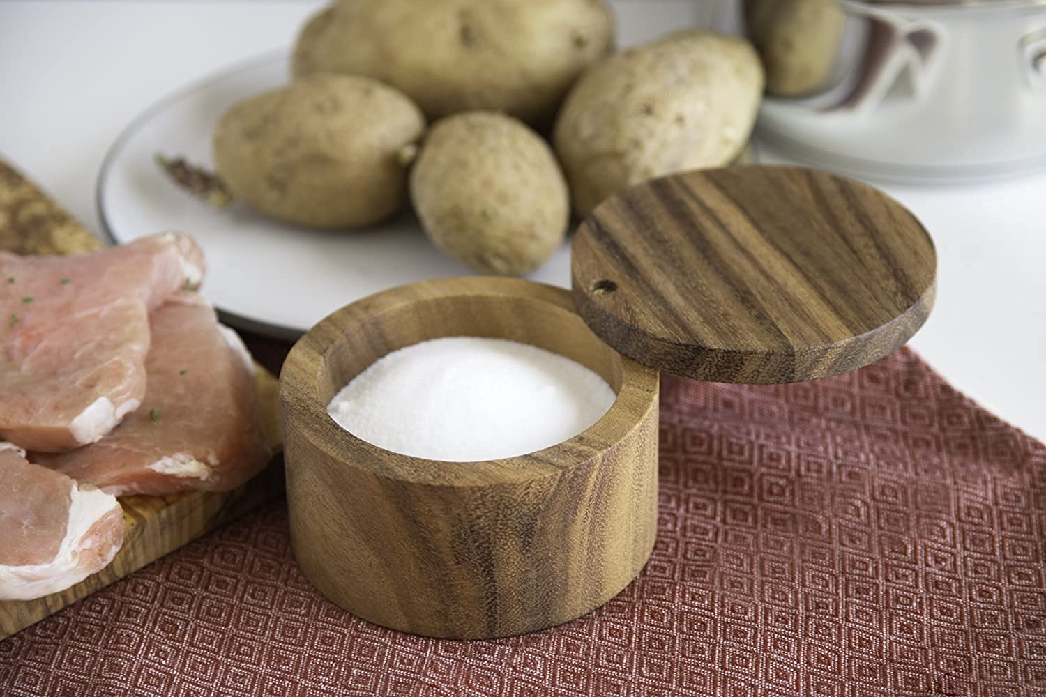 IBLAY Wooden Salt and Pepper Box with Lid - Classic Spice Storage Container for Kitchen | Durable Spice Holder for Salt, Pepper & Seasonings | Perfect for Cooking, Baking & Tabletop Organization
