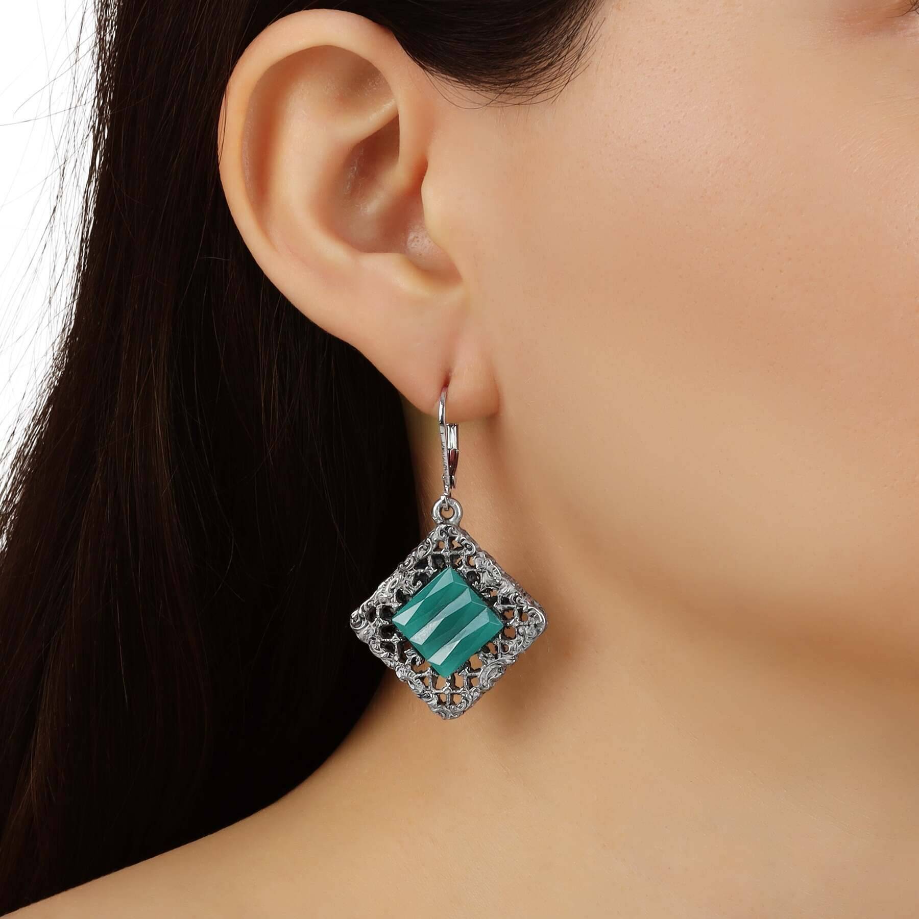 1928 Jewelry Belladonna Vintage Textured Ridged Glass Stone Filigree Drop Earrings - Elegant Dangle Earrings for Women, Perfect for Weddings, Parties and Evening Events