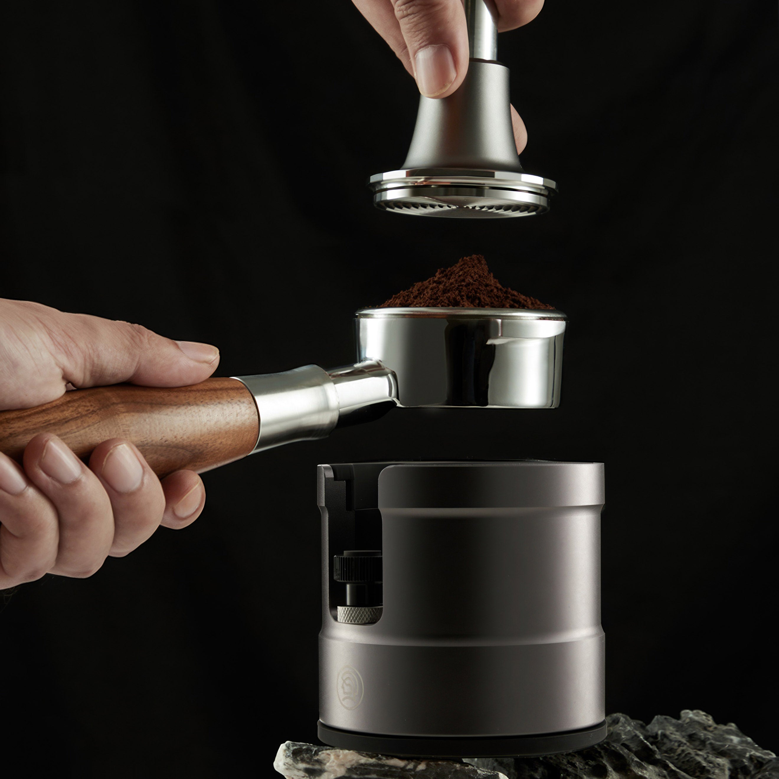 Premium Espresso Tamper Holder - Sturdy Coffee Tamping Stand for Barista & Home Brewing - Perfect for Espresso Machines & Coffee Shops
