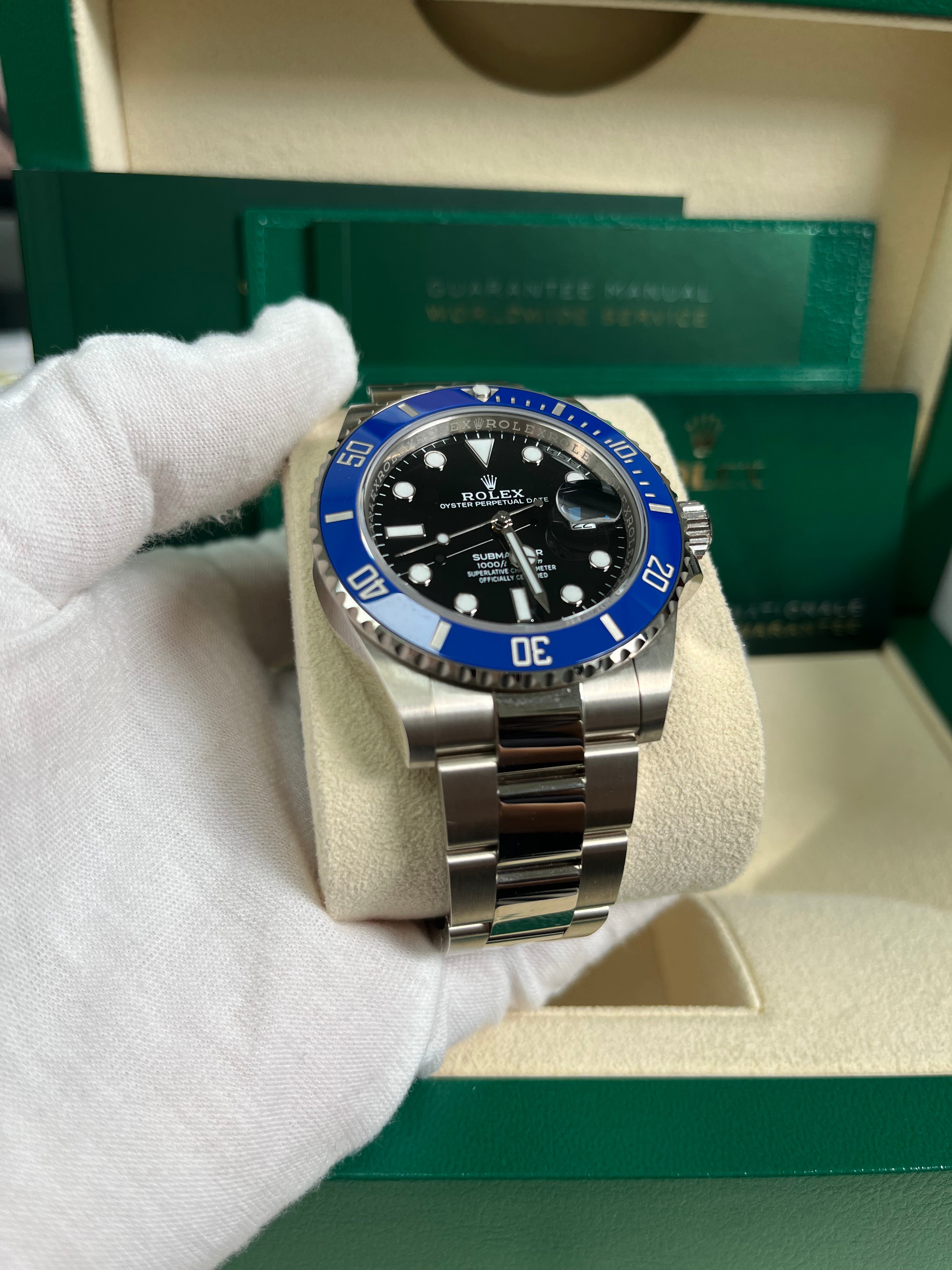 Rolex Submariner Date 126619LB - 18K White Gold Men's Luxury Watch with Blue Ceramic Bezel & Black Dial - Perfect for Diving, Business & Special Occasions