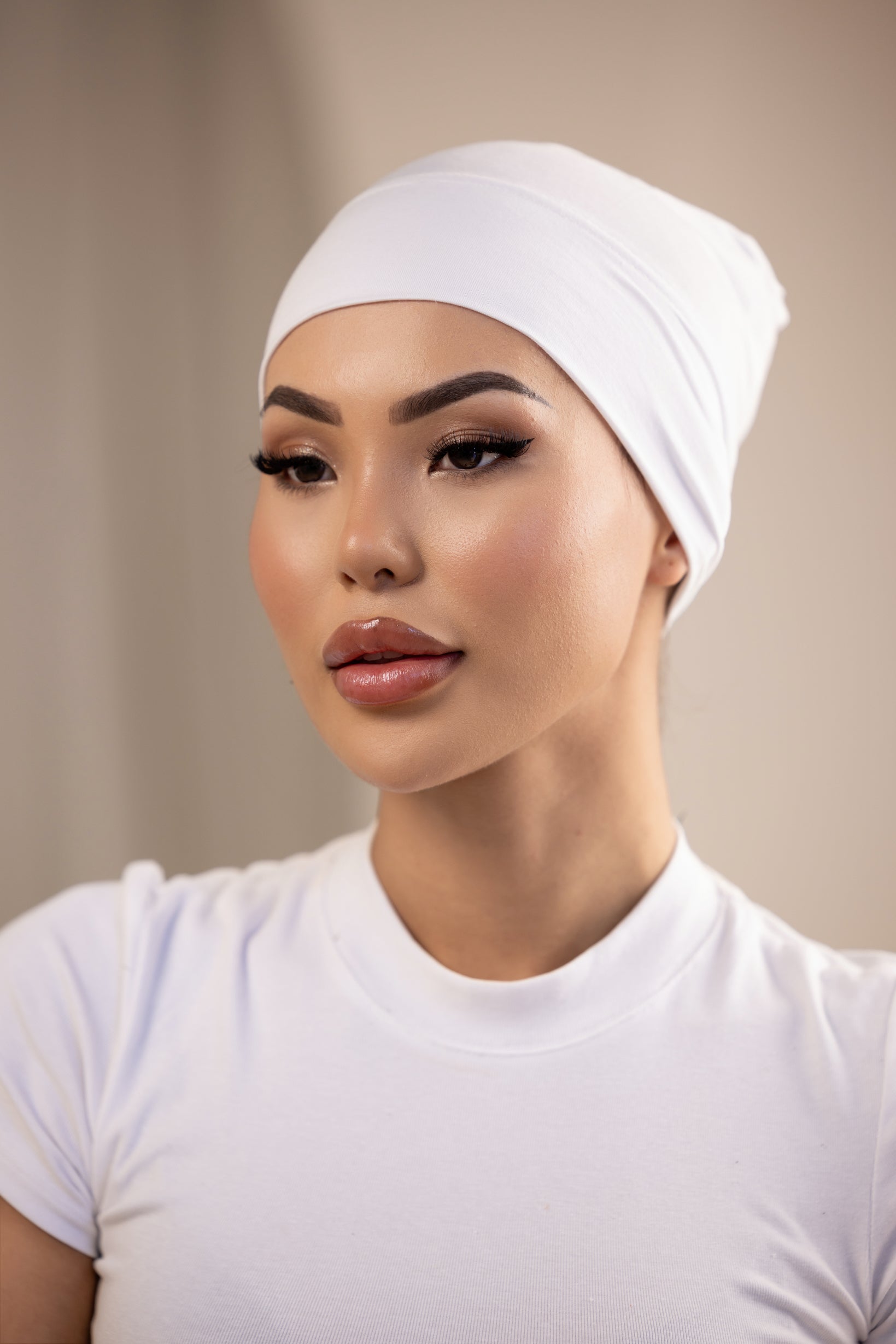 Premium Jersey Closed Cap with Light Shades - Stylish & Comfortable Headwear for Outdoor Activities, Sports, and Casual Wear