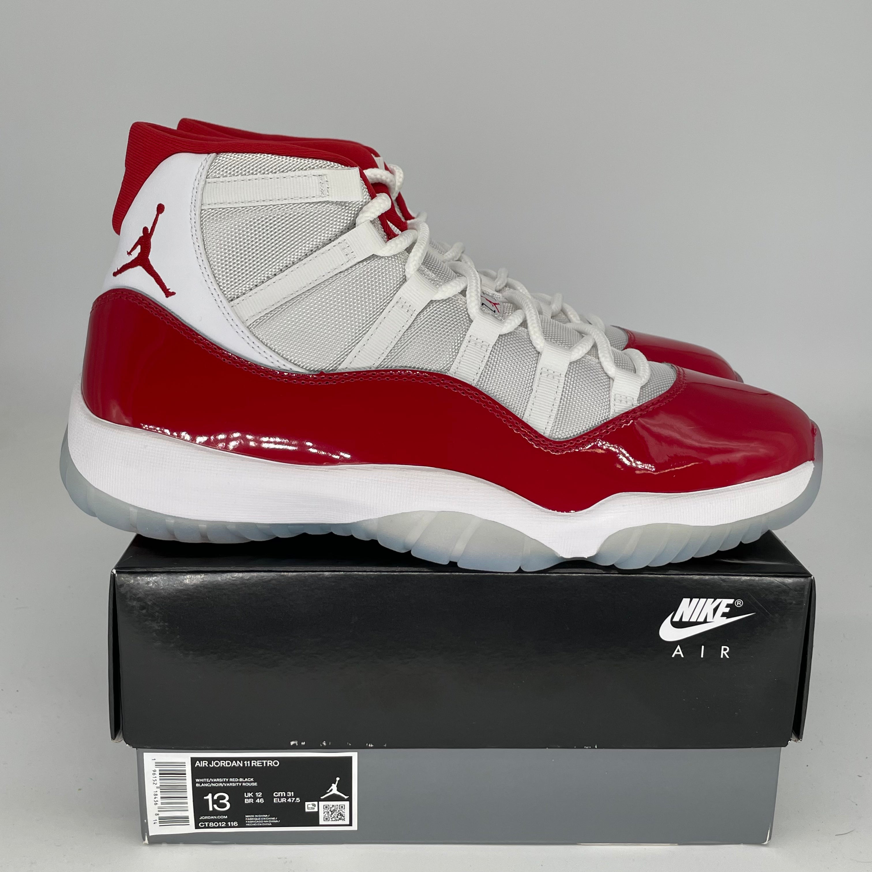 AIR JORDAN 11 Retro 