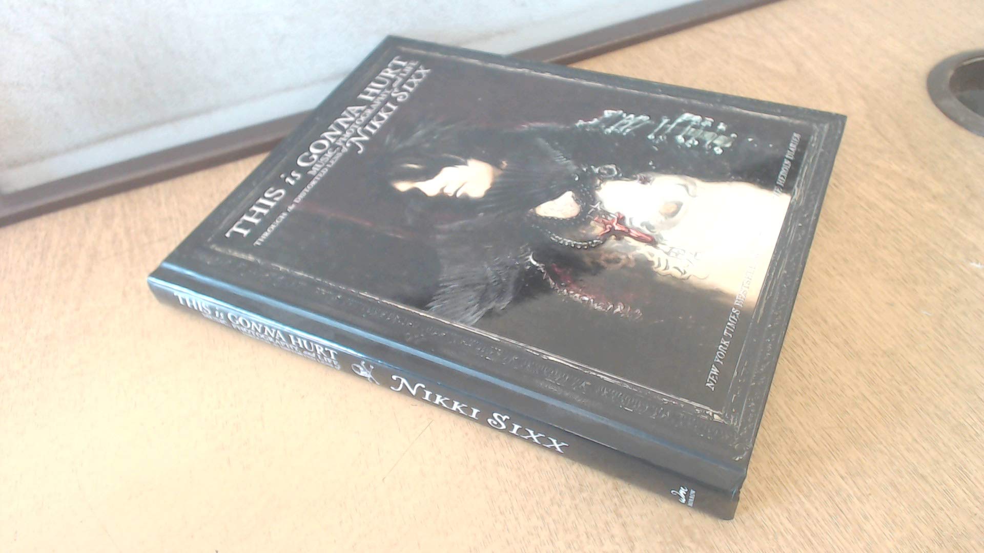 Nikki Sixx: Music, Photography & Life Through a Distorted Lens - Rock Memoir & Visual Art Book for Musicians & Photographers (Perfect for Rock Fans & Creative Professionals)