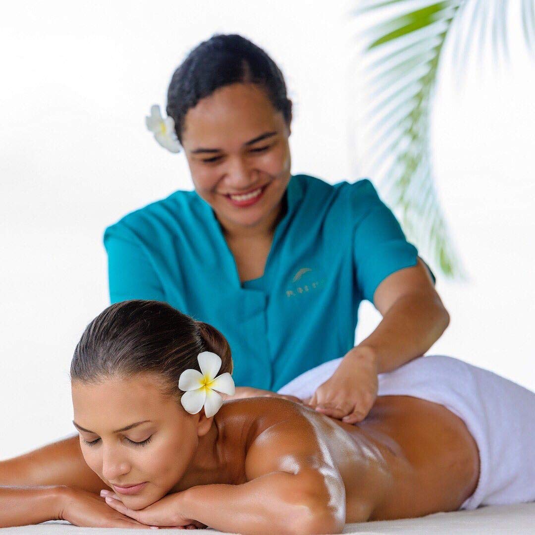 Pure Fiji Nourishing Exotic Pineapple Oil - 8oz Bath & Body Oil for Massage, Skin Hydration & Relaxation - Perfect for Spa Days, Self-Care Routines & Tropical Aromatherapy