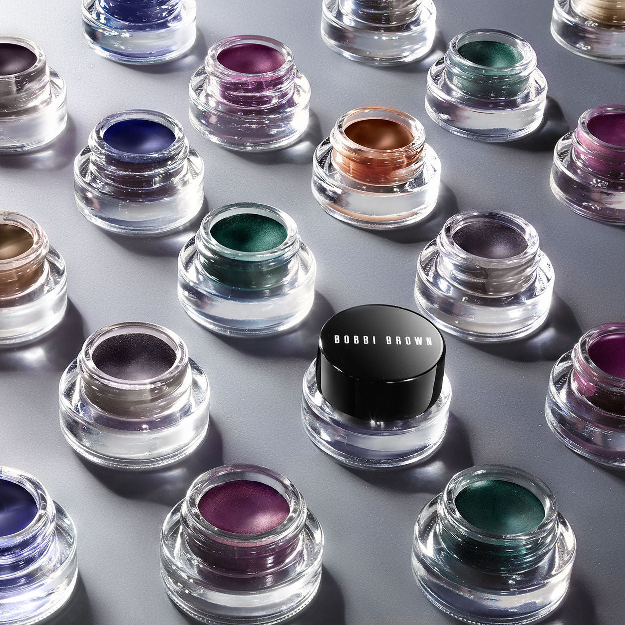 Long Lasting Waterproof Gel Eyeliner - Smudge Proof & Vegan - Perfect for Daily Makeup, Parties & Special Occasions
