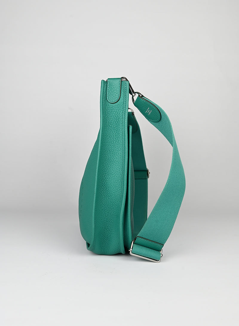 Hermès Evelyne 29 Leather Handbag in Green | Luxury Crossbody Bag for Women | Perfect for Work, Travel & Everyday Use