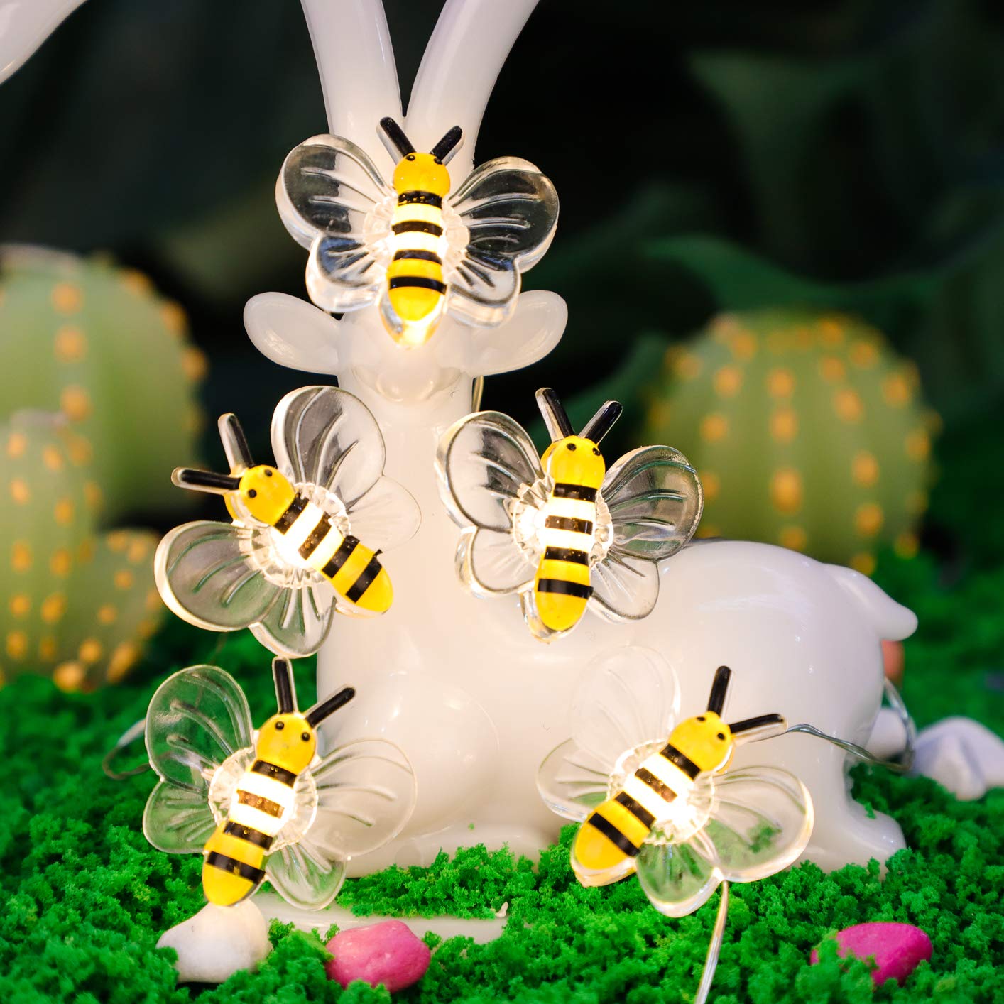 Silverstro Bee Decorative String Lights - 10ft 30 LED USB/Battery Powered Fairy Lights with Remote & Timer - Perfect for Kids Room, Bedroom, Kitchen, Party & Christmas Tree Decorations - Create a Cozy Ambiance for Relaxation and Celebrations