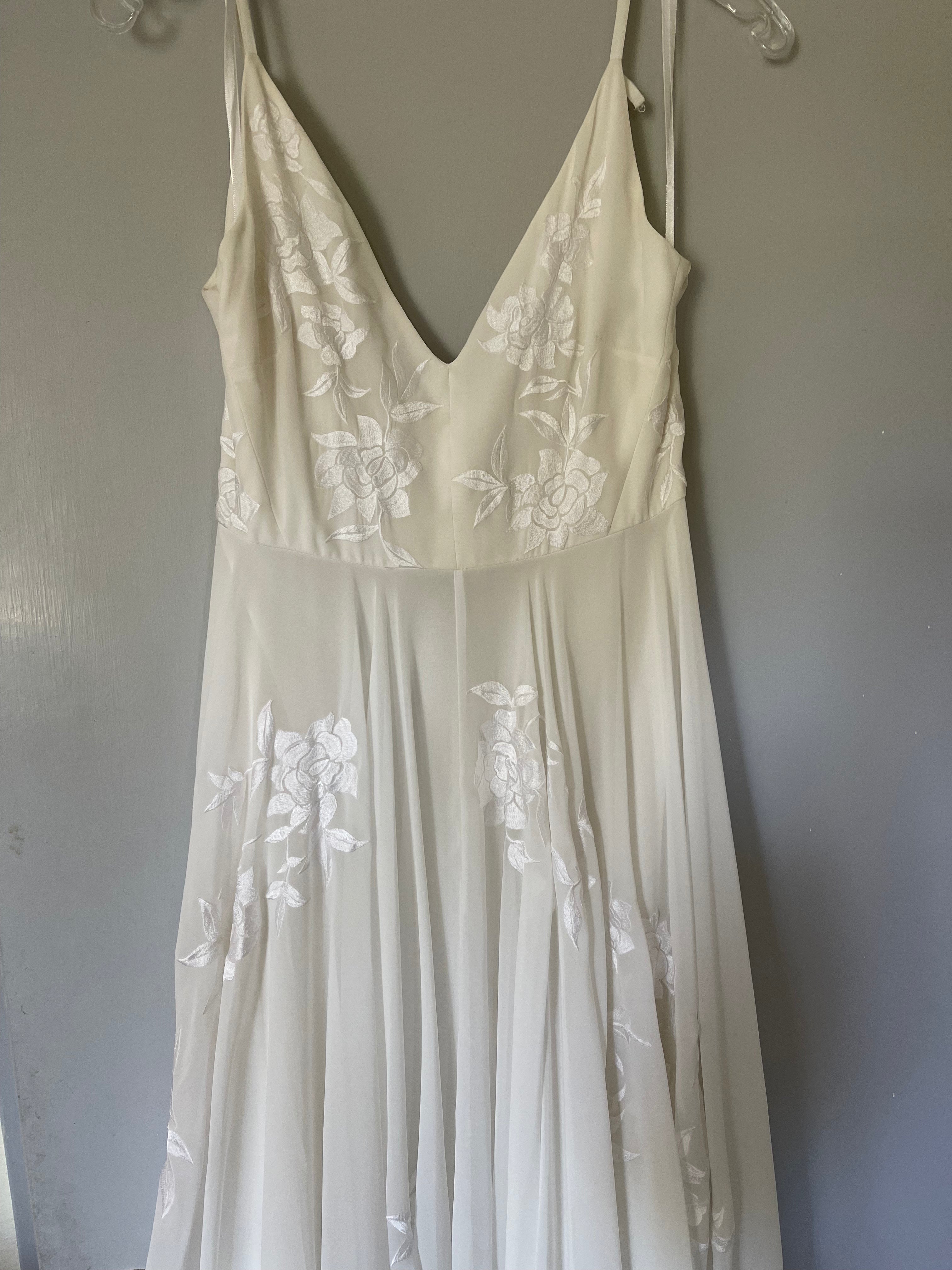 BHLDN Bonaire Wedding Gown - Elegant Lace Bridal Dress for Beach & Destination Weddings