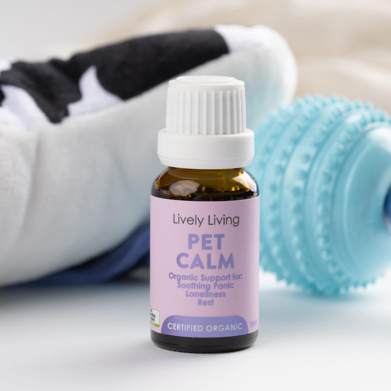 Organic Pet Calming Essential Oil - 15ml Natural Stress Relief for Dogs & Cats - Perfect for Travel, Vet Visits & Anxiety Relief