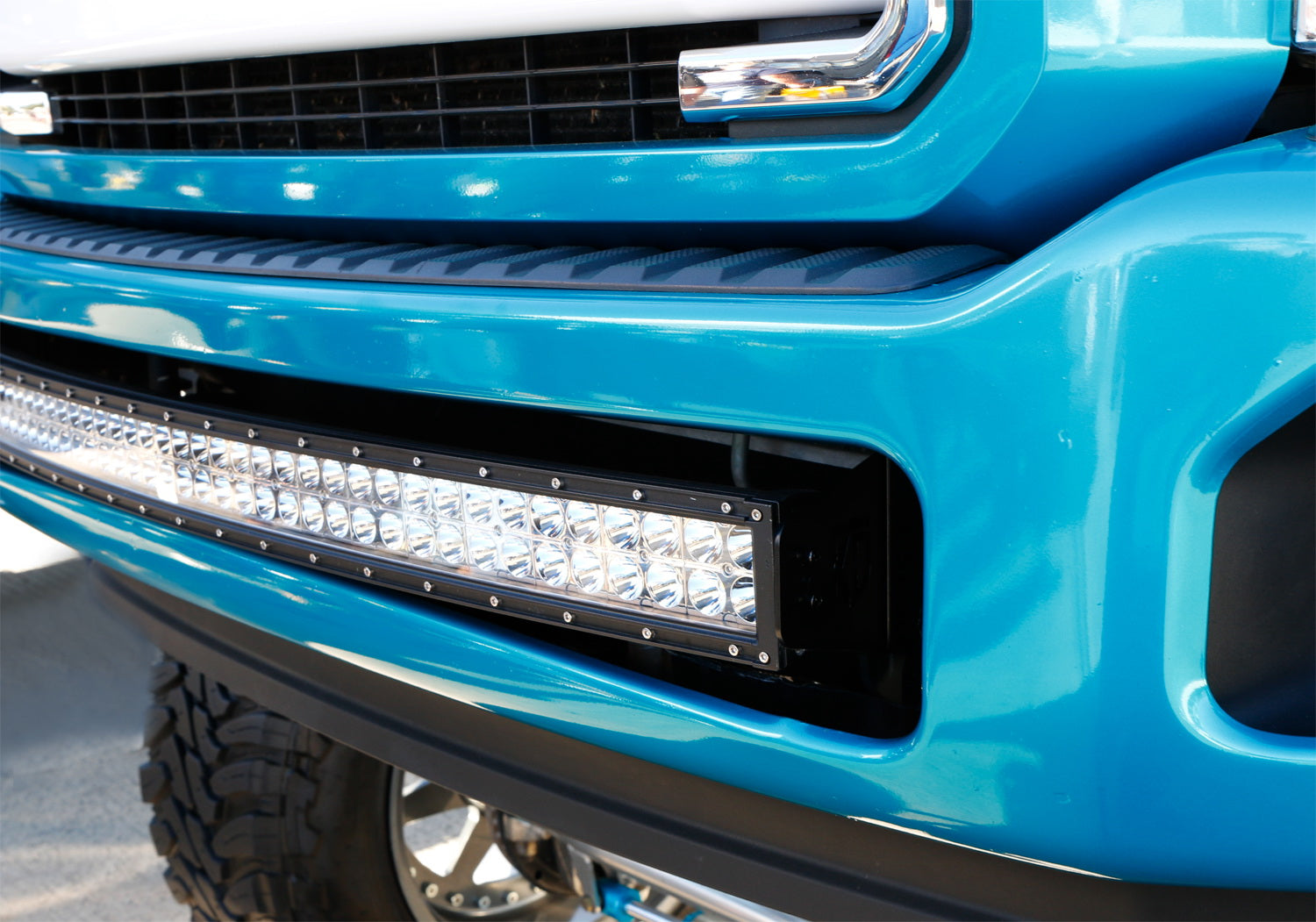 240W 40-42 Inch LED Light Bar with Lower Bumper Bracket for 2011-2016 Ford F250 F350 Super Duty Trucks - Off-Road, Camping & Night Driving Lighting Upgrade