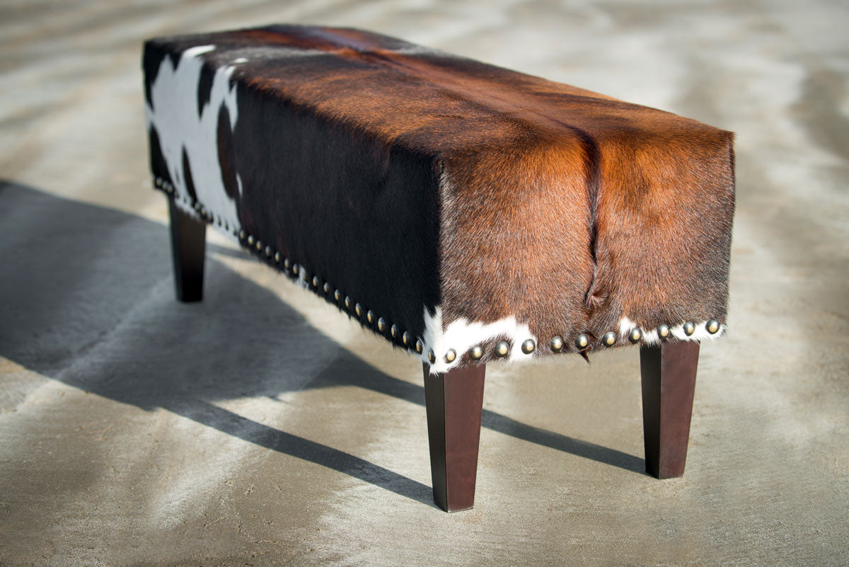 Premium Cowhide Bench Ottoman with Solid Wood Legs - 120x40x45cm - Stylish Footrest & Extra Seating for Living Room, Bedroom or Entryway