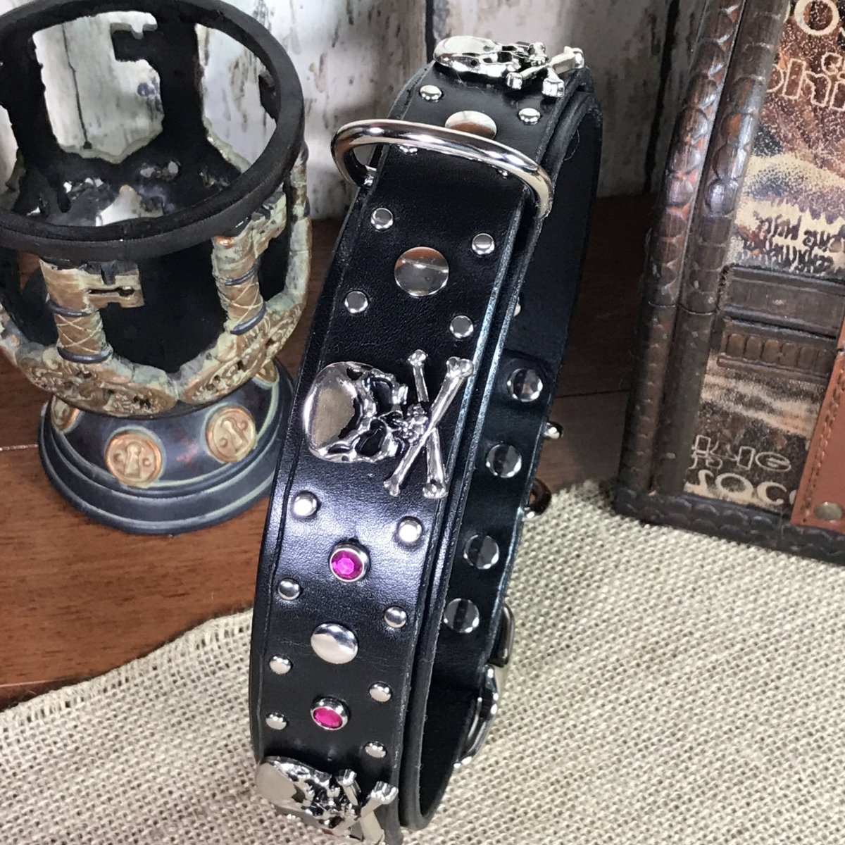 Premium Bellamy Leather Dog Collar - Adjustable & Durable Pet Collar for Small Medium Large Dogs - Perfect for Daily Walks, Training & Outdoor Adventures