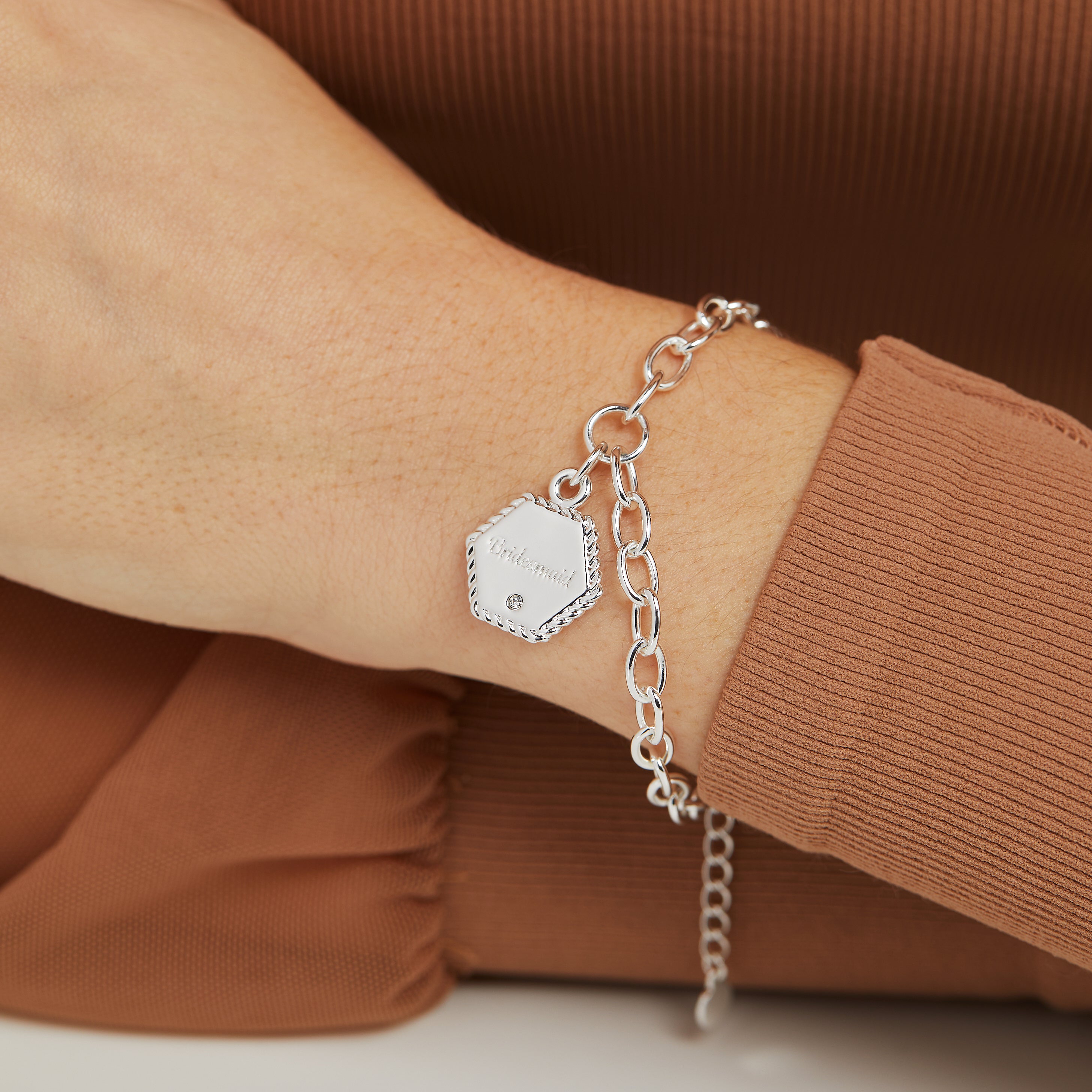 Elegant Adjustable Bridesmaid Charm Bracelet - Perfect for Weddings, Bridal Showers & Special Occasions