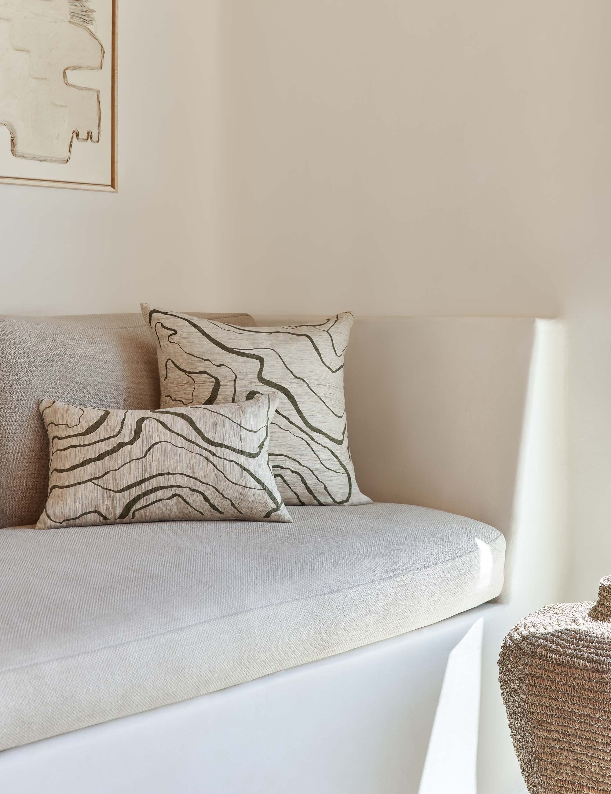 Élan Byrd Canyon Pillow - Premium Comfort for Back, Neck & Shoulder Support - Perfect for Home, Office & Travel Use