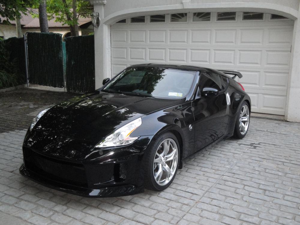2009-2020 Nissan 370Z Z34 Front Bumper Cover KB11121 - Durable Replacement Part for Sports Car Enthusiasts | Perfect for Street Racing & Car Shows