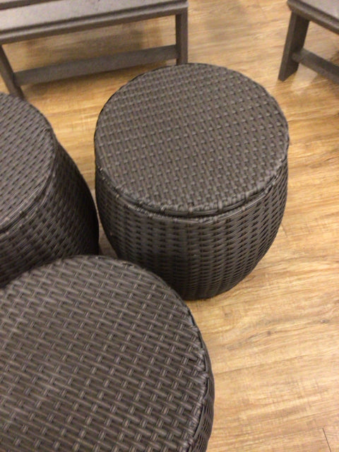 Outdoor Woven Storage Ottoman - Waterproof & Foldable Footrest Bench with Lid - Perfect for Patio, Deck, Living Room & Bedroom Organization